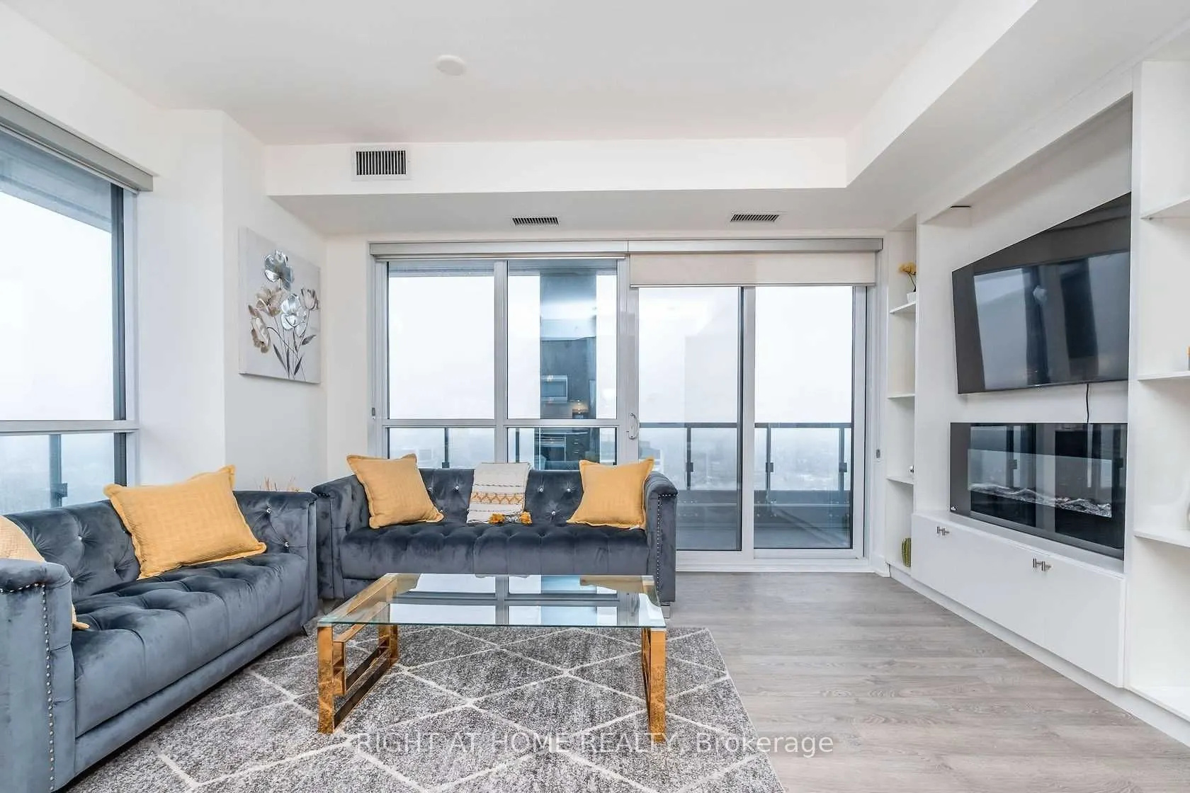 5 Mabelle Avenue, #3128