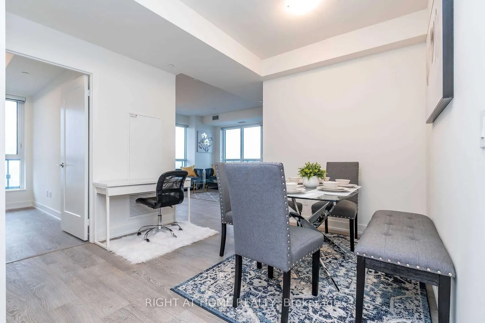 5 Mabelle Avenue, #3128