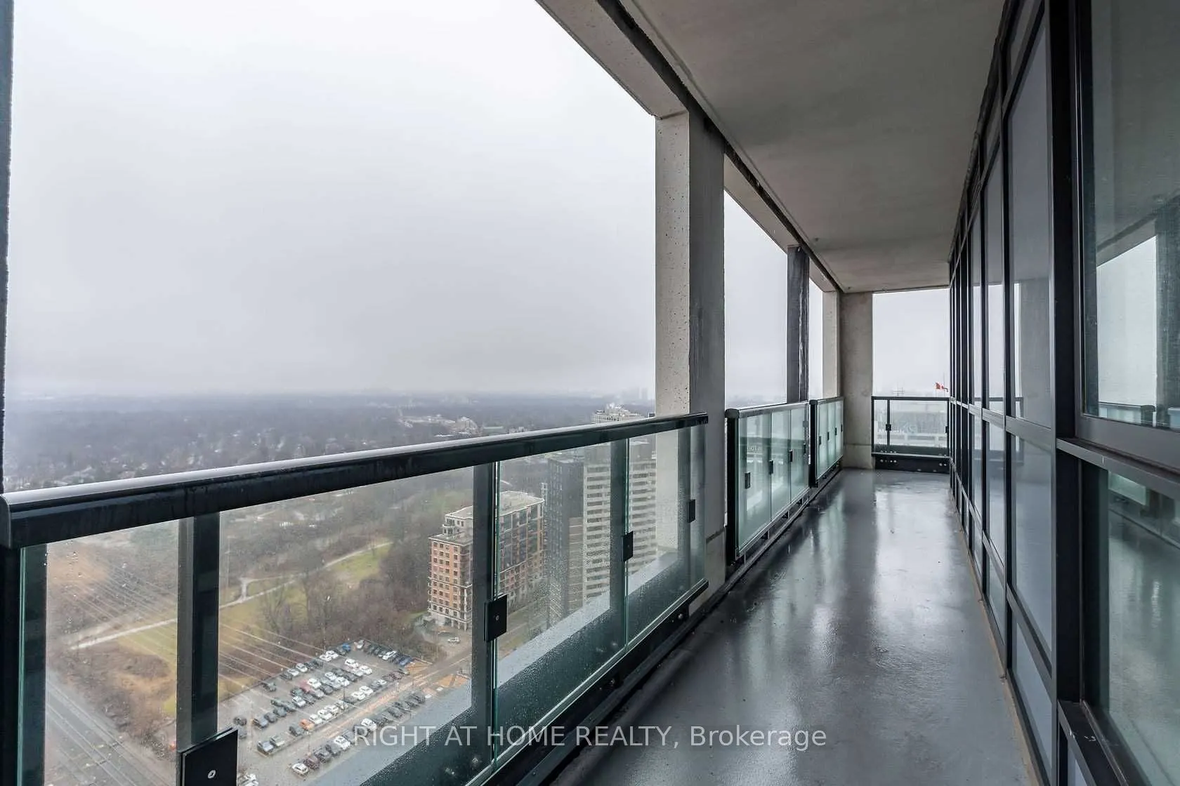5 Mabelle Avenue, #3128