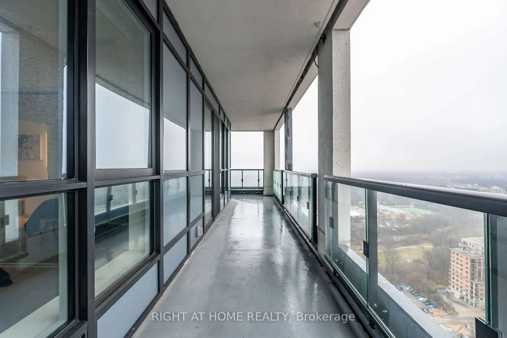 5 Mabelle Avenue, #3128