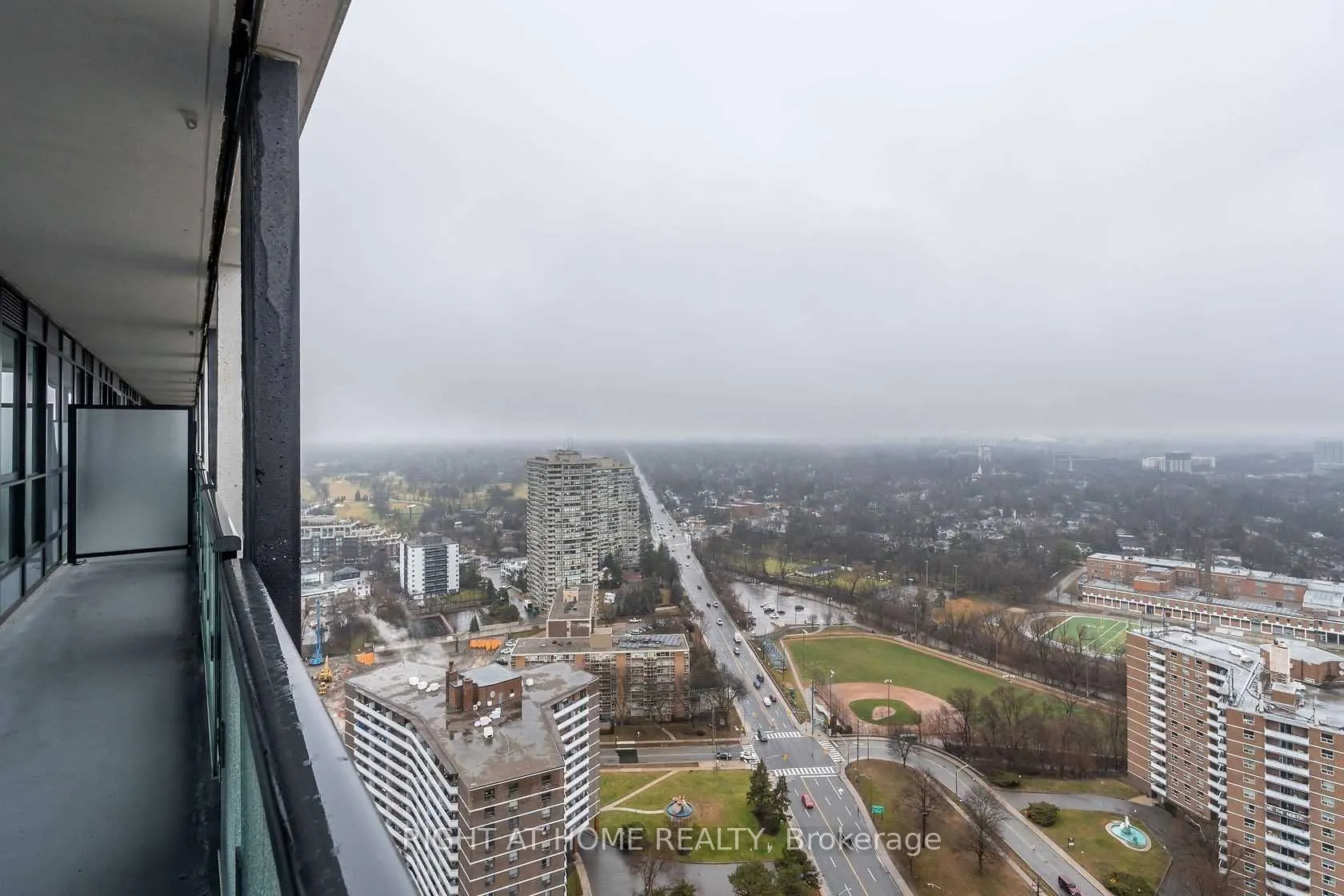 5 Mabelle Avenue, #3128