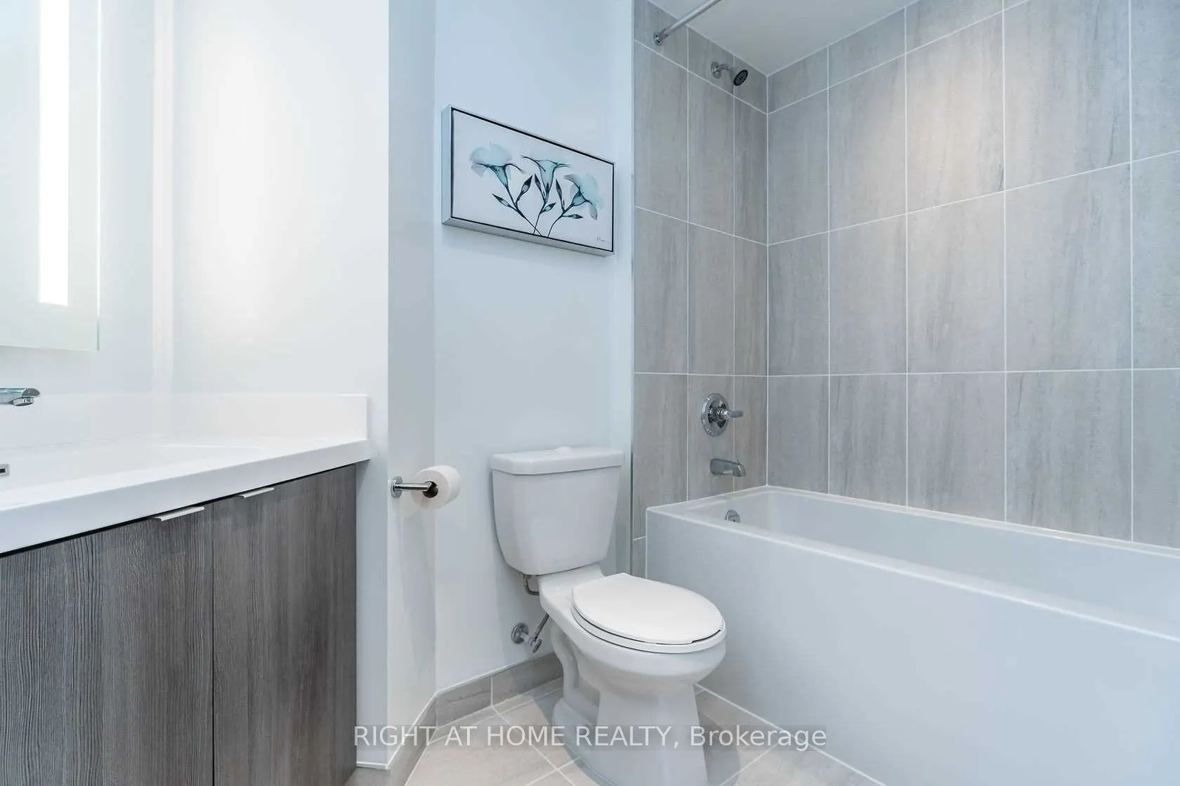 5 Mabelle Avenue, #3128