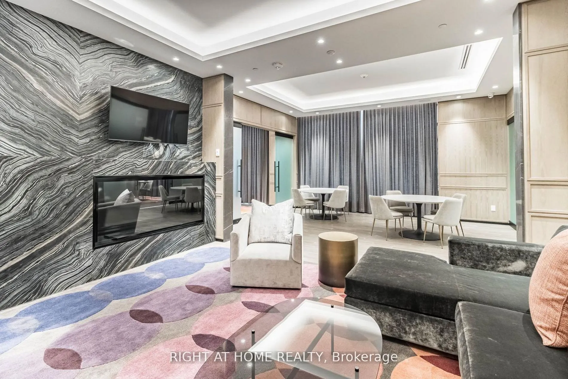 5 Mabelle Avenue, #3128