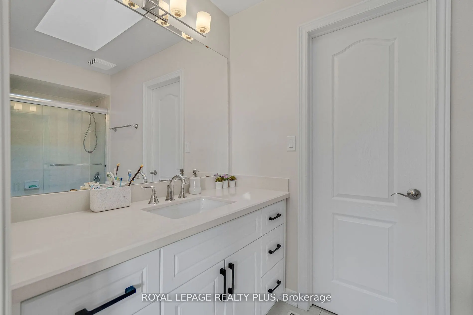 2376 Valley Forest Way