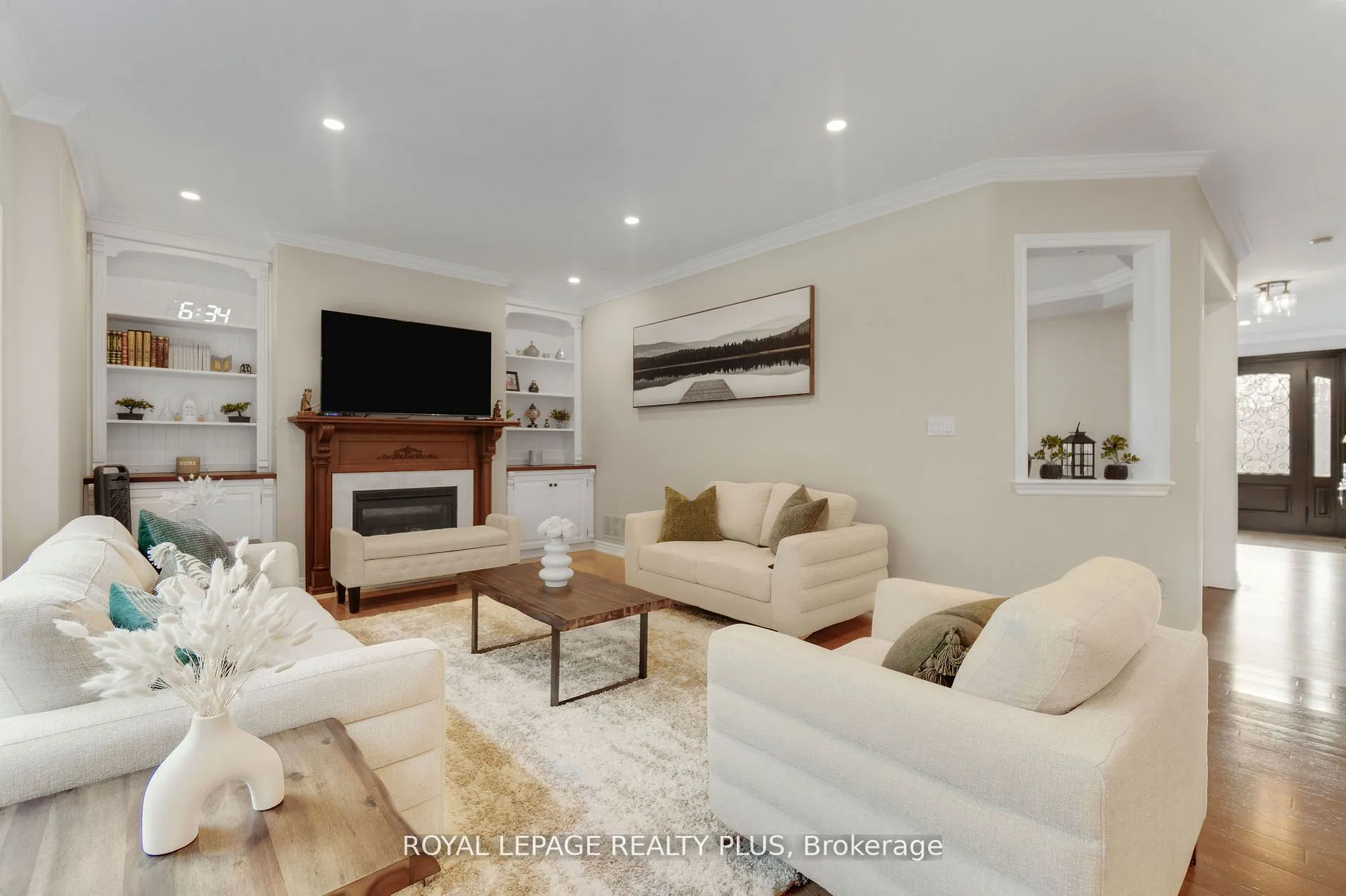 2376 Valley Forest Way