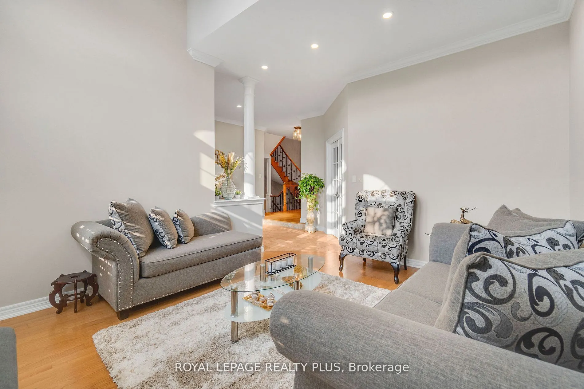 2376 Valley Forest Way
