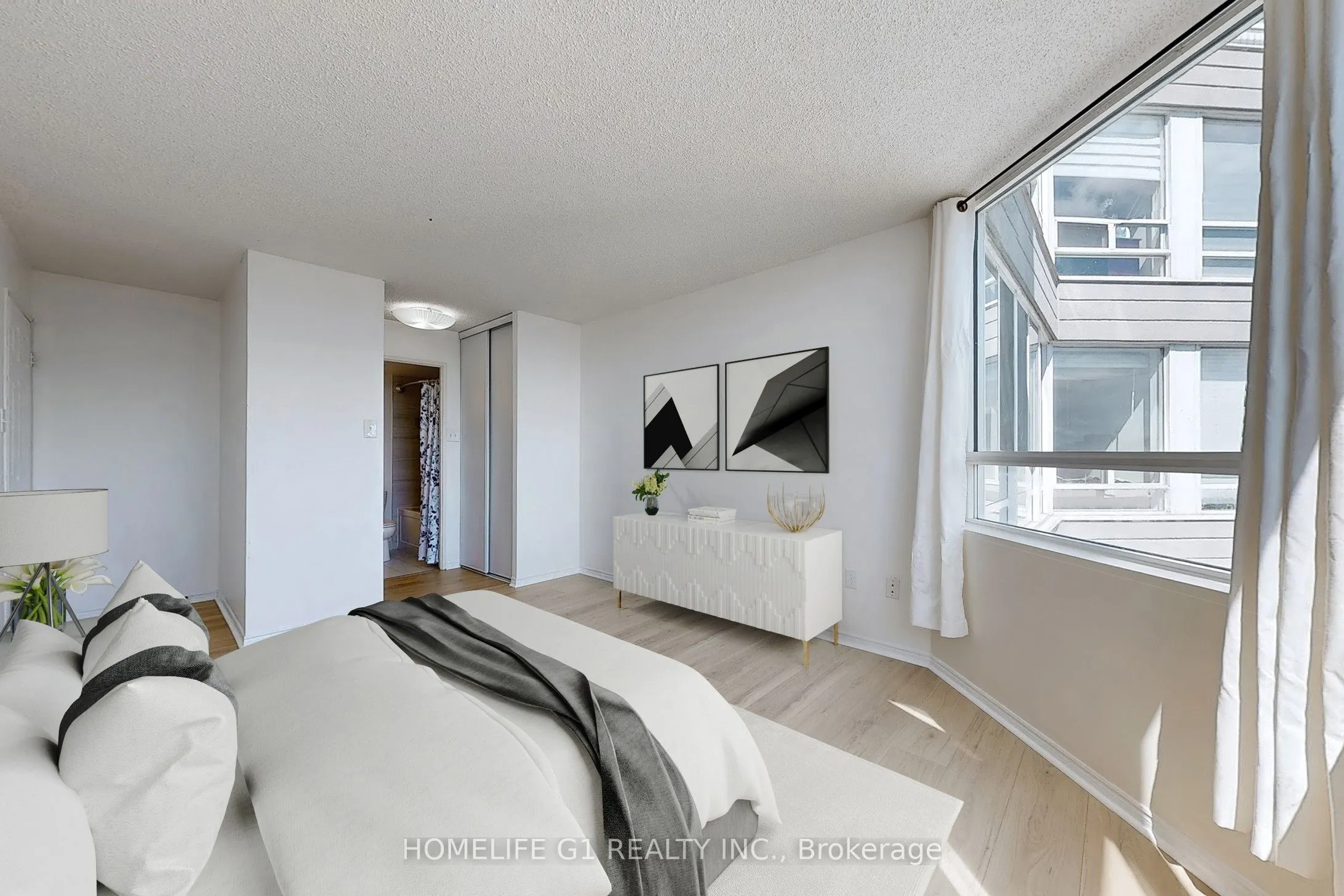 50 Kingsbridge Garden Circle, #1111