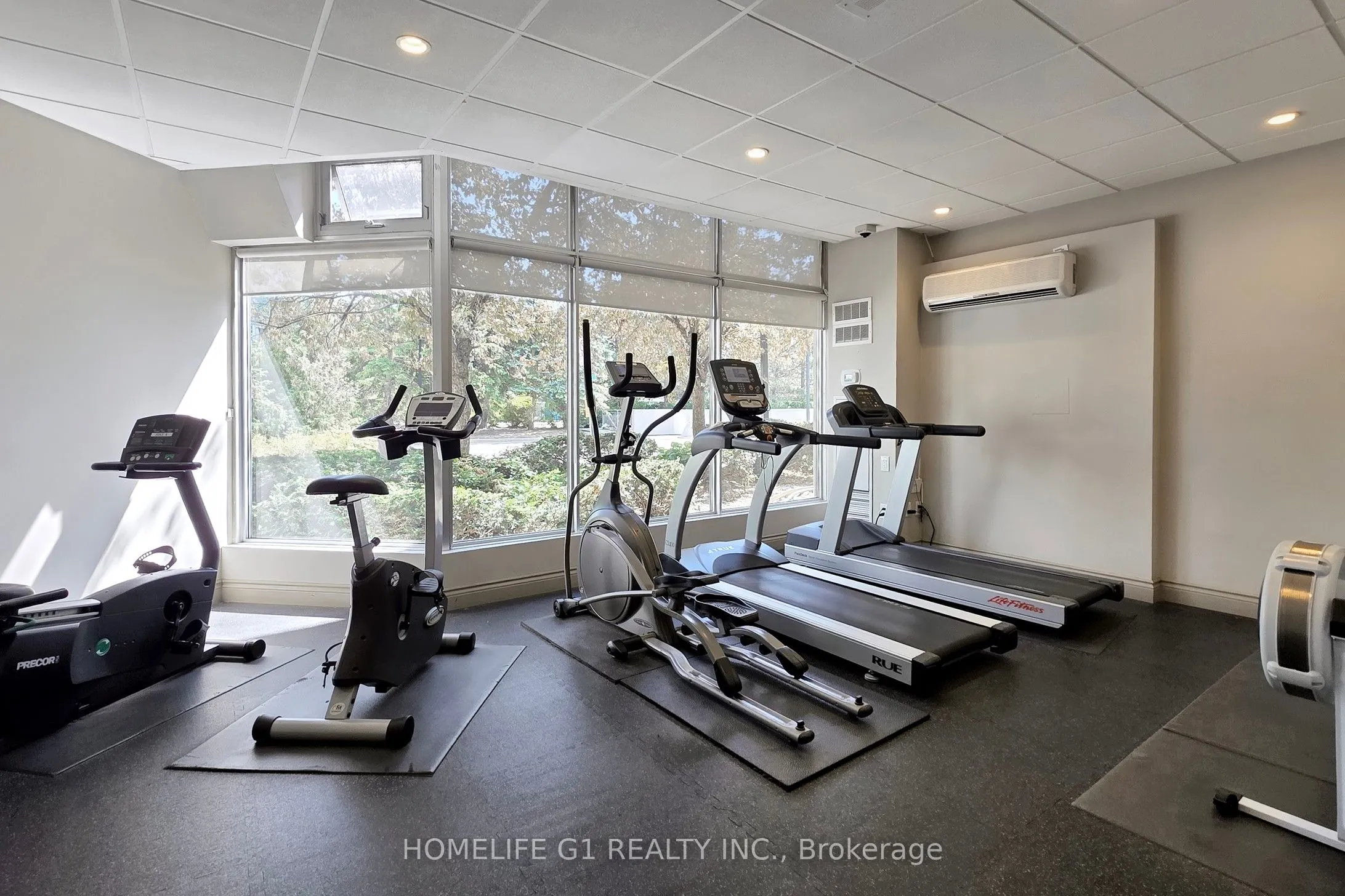 50 Kingsbridge Garden Circle, #1111