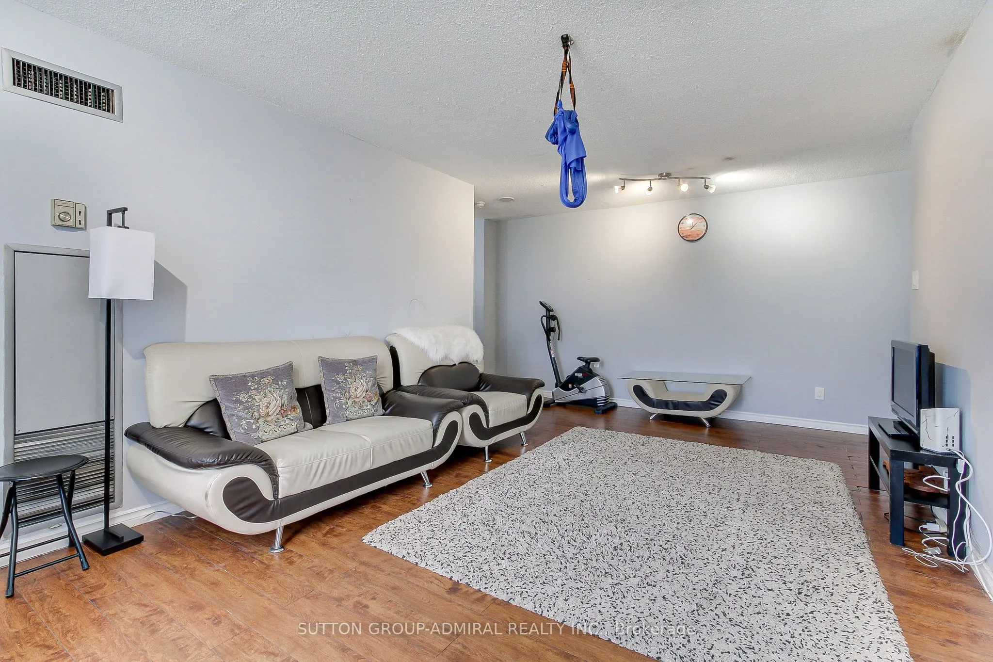 2470 Eglinton Avenue W, #1205