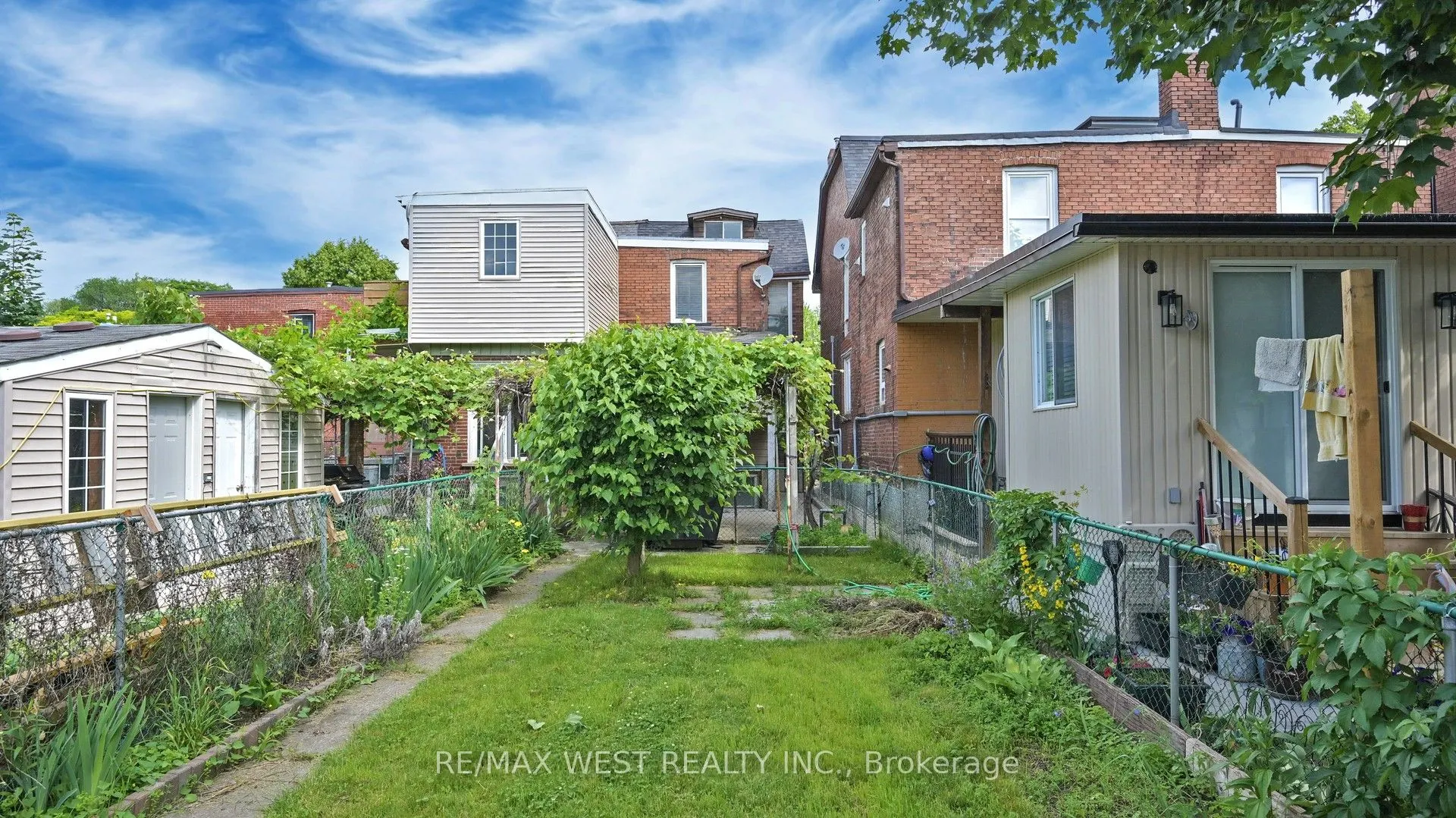 109 Connolly Street, #Main