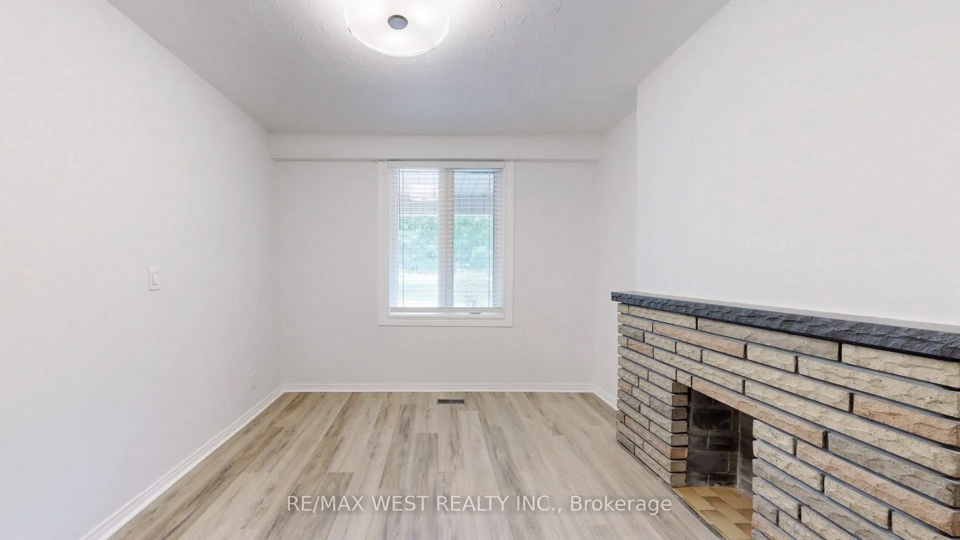 109 Connolly Street, #Main