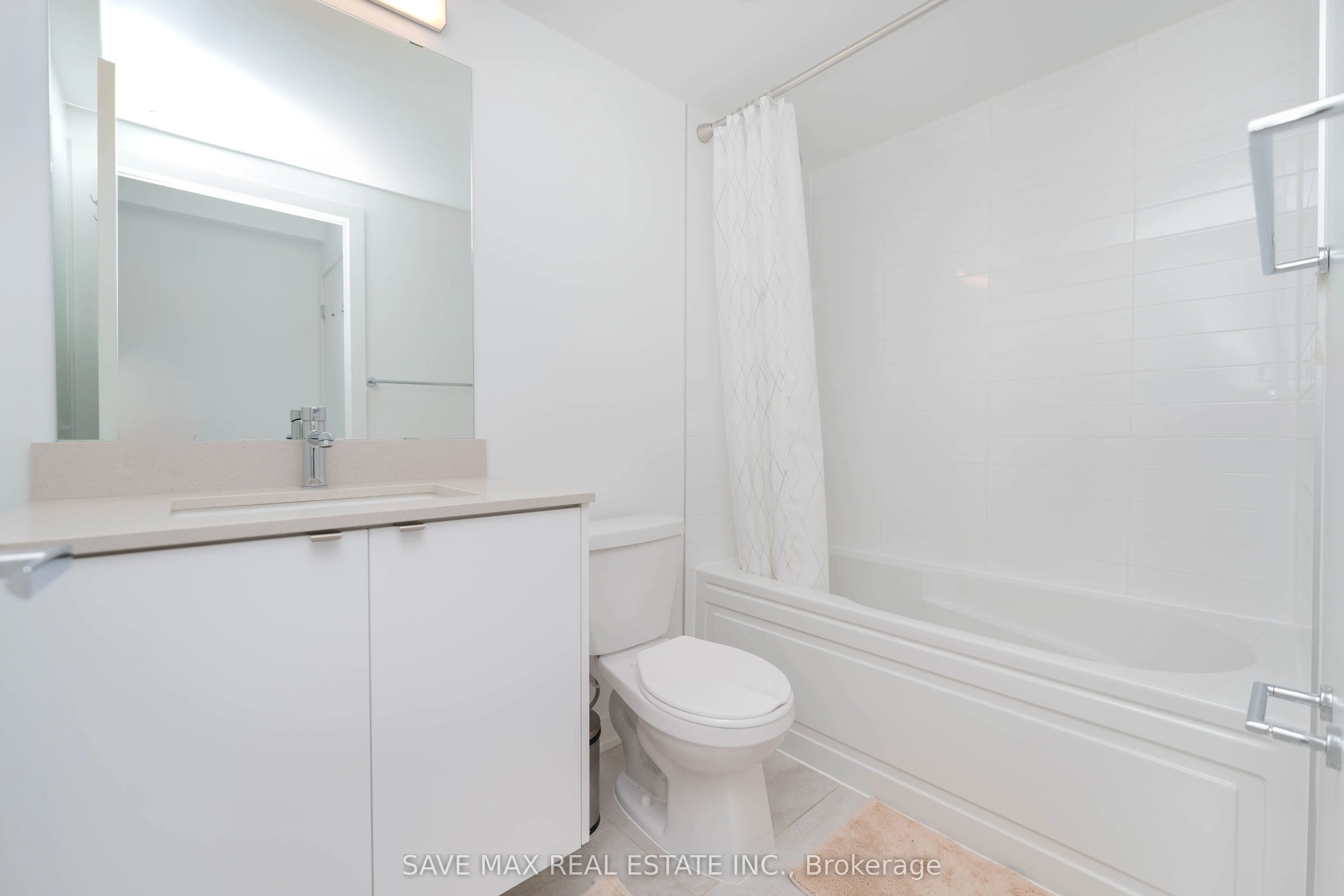 3200 Dakota Common, #B317