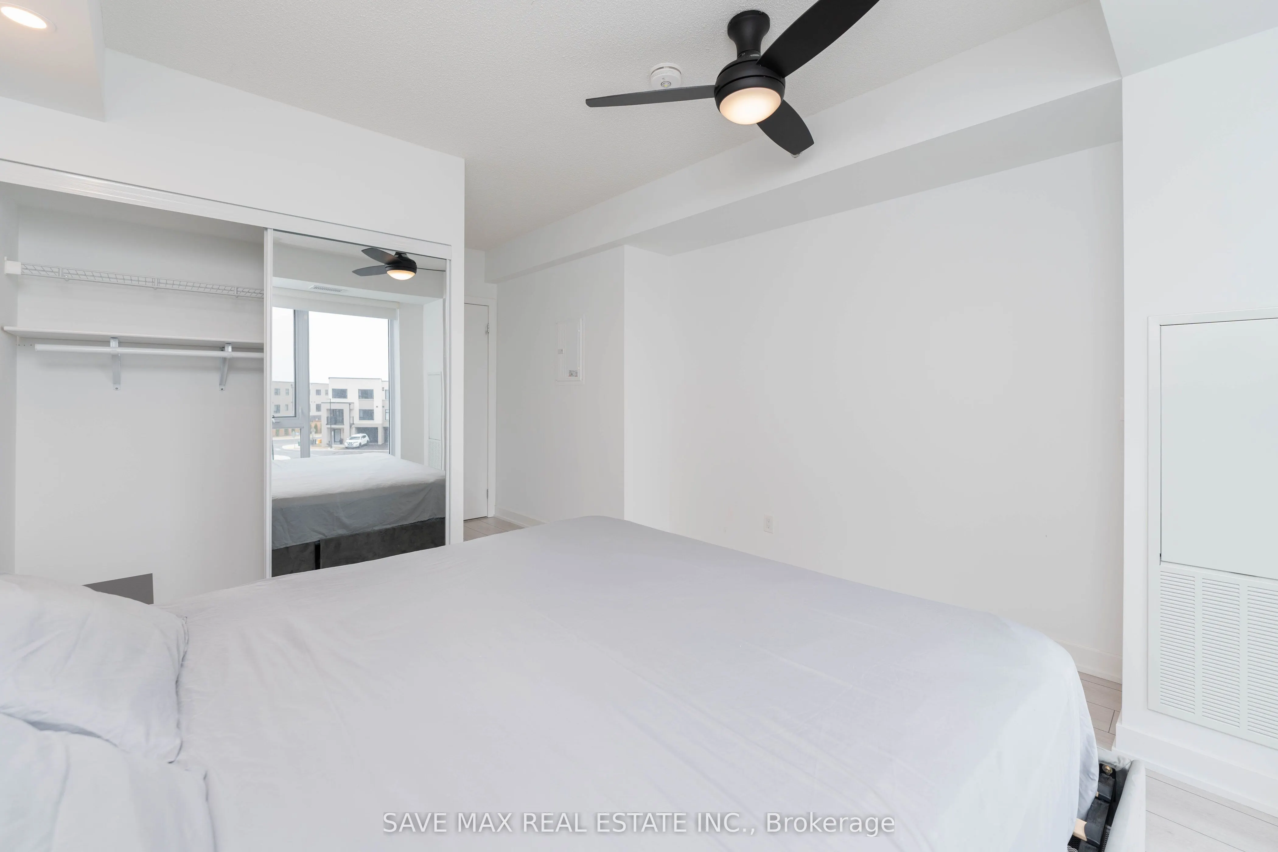 3200 Dakota Common, #B317