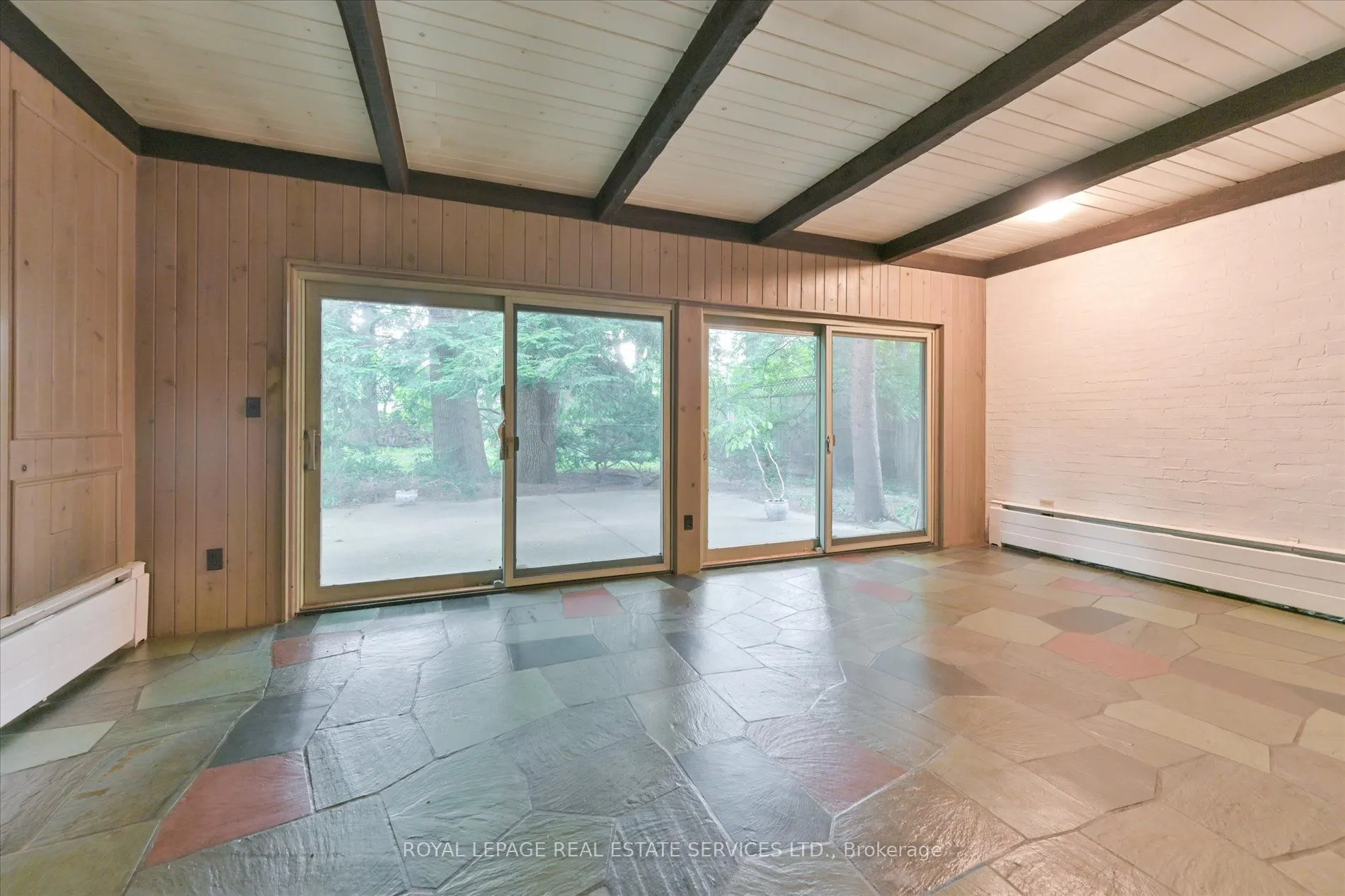 9 Edenbridge Drive