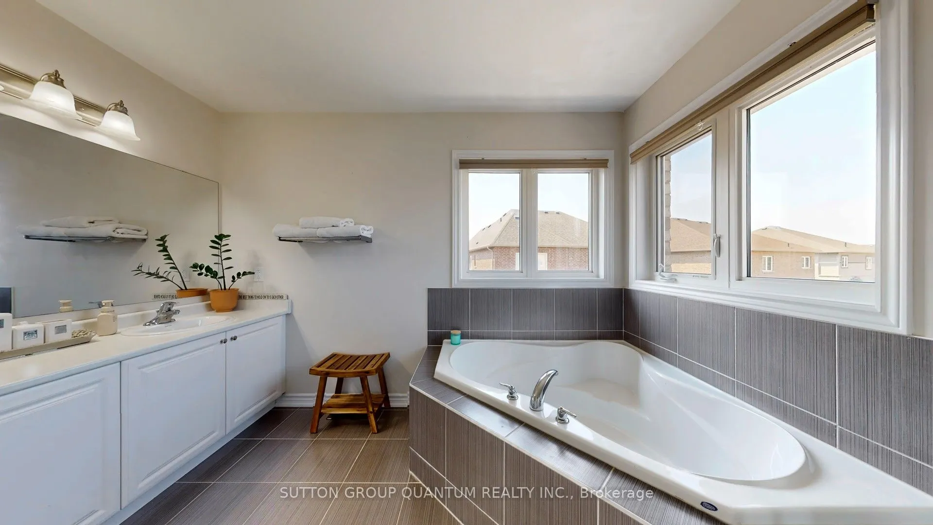 4 Brethby Street