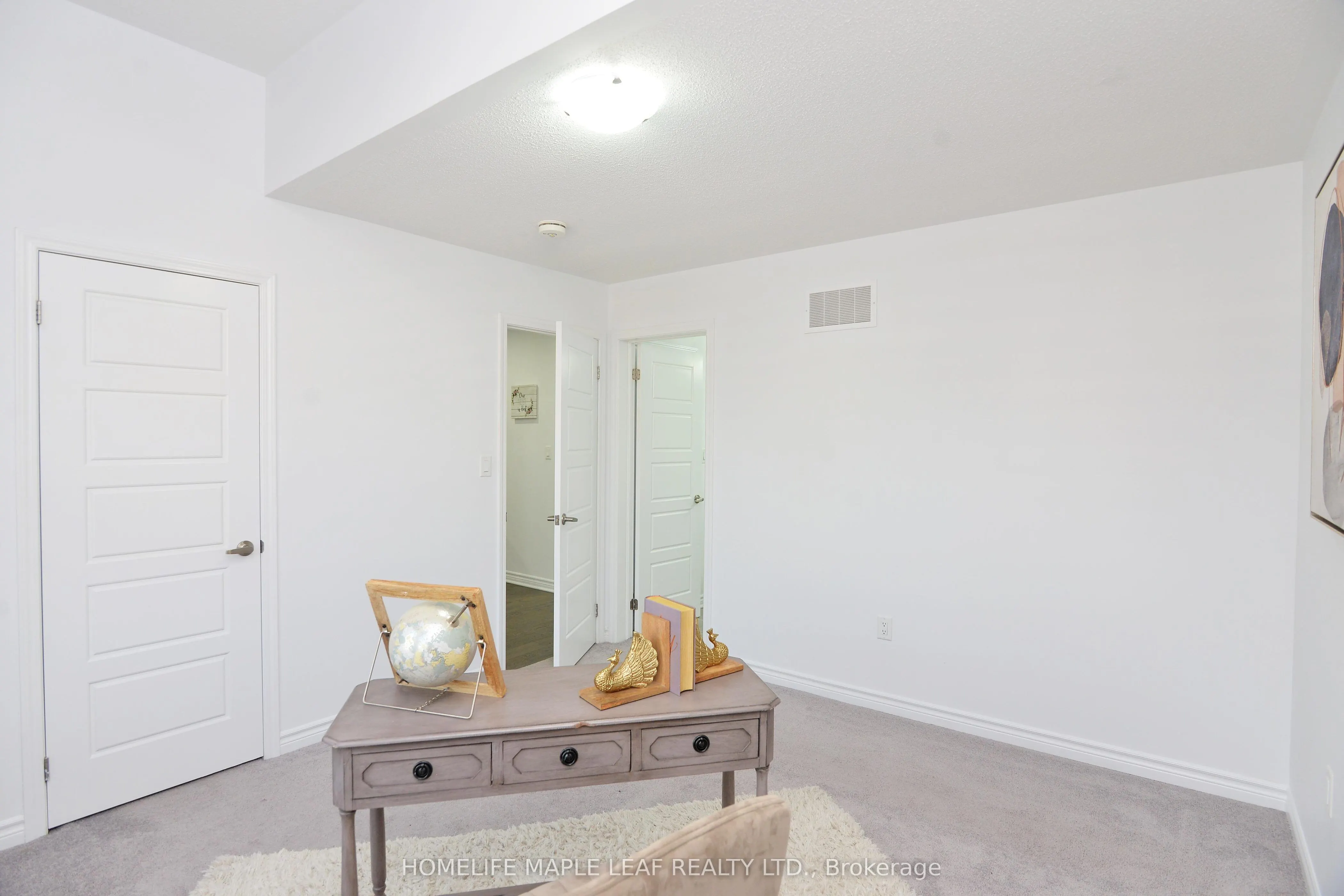 12 Eberly Woods Drive