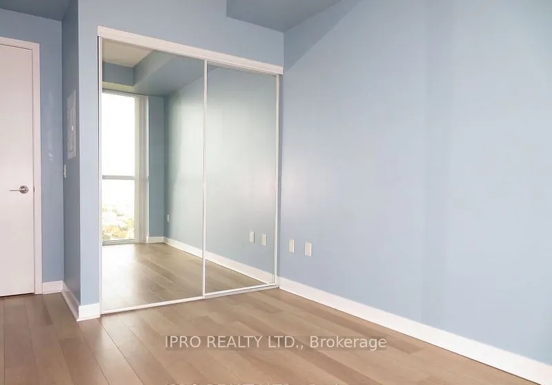 3975 Grand Park Drive, #1404