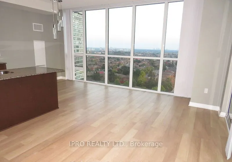 3975 Grand Park Drive, #1404