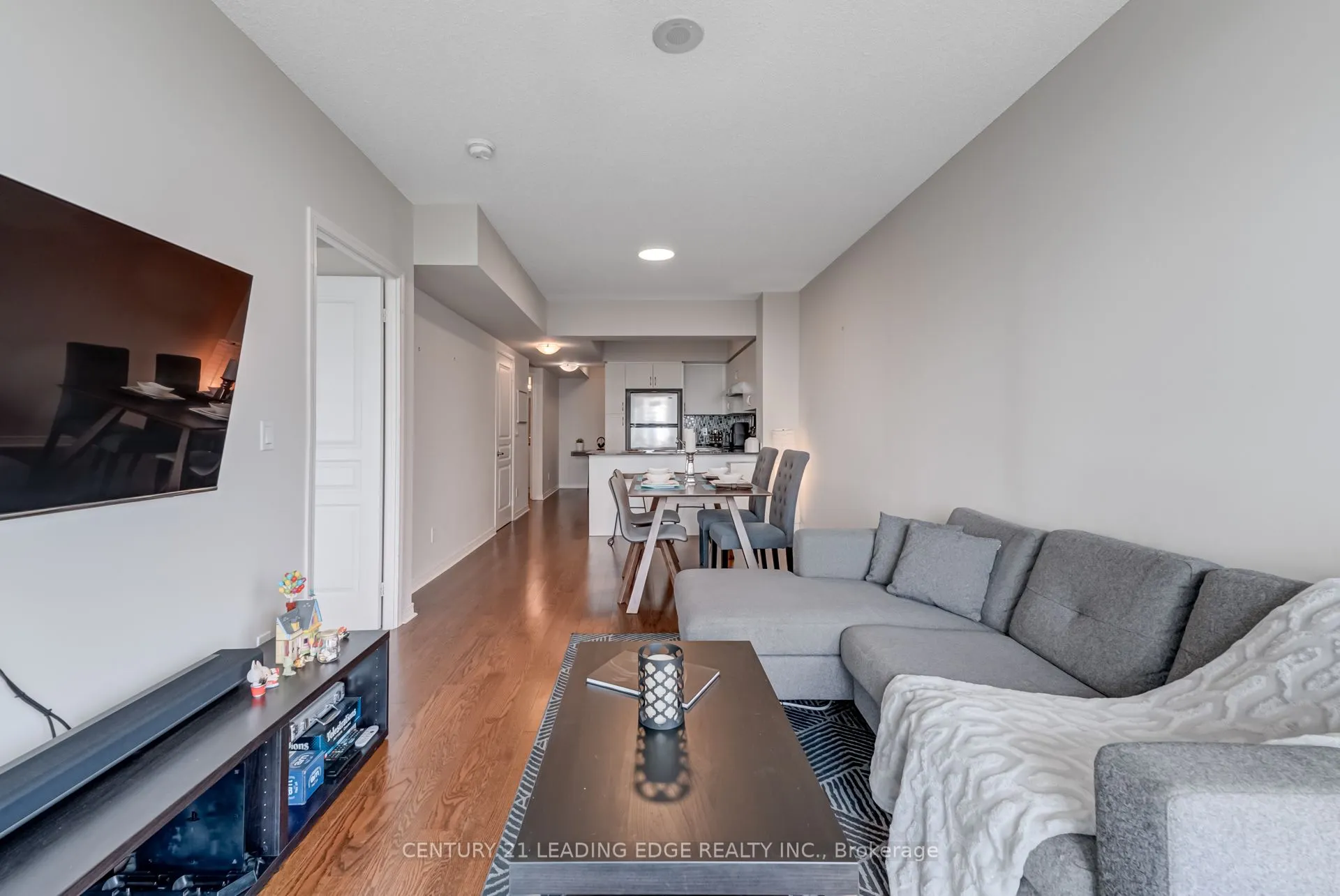 2240 Lake Shore Boulevard W, #601