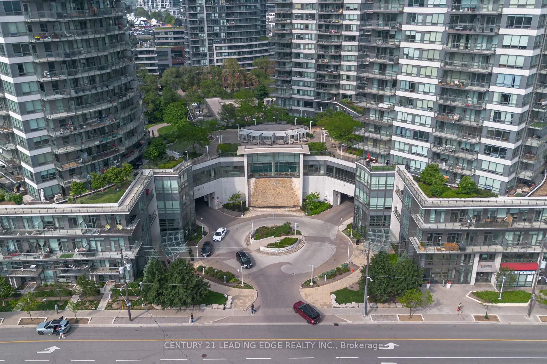 2240 Lake Shore Boulevard W, #601