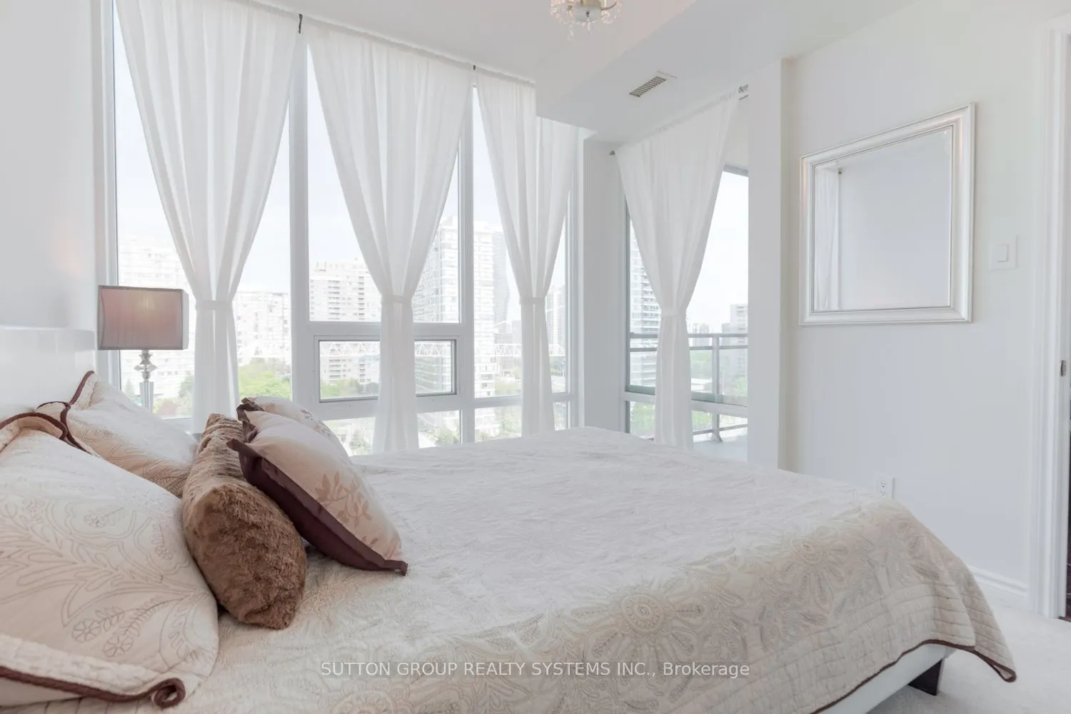 3525 Kariya Drive, #1107