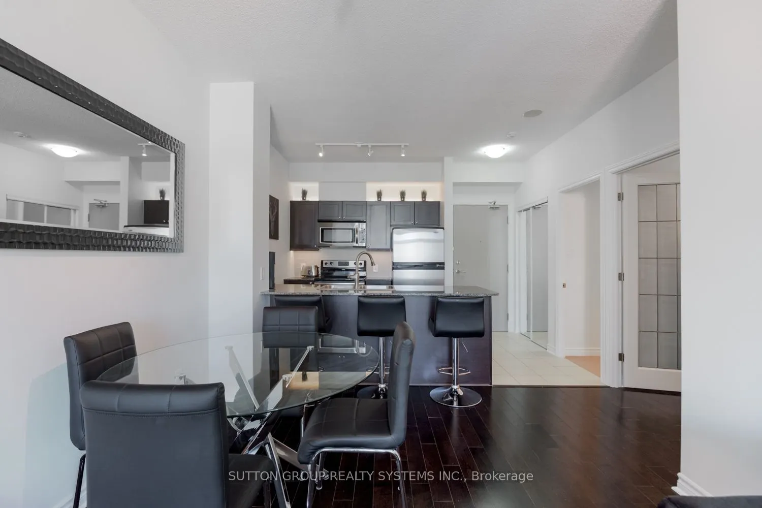 3525 Kariya Drive, #1107