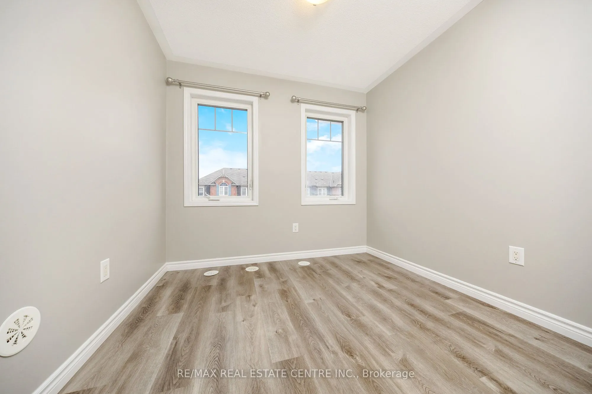 761 Challinor Terrace