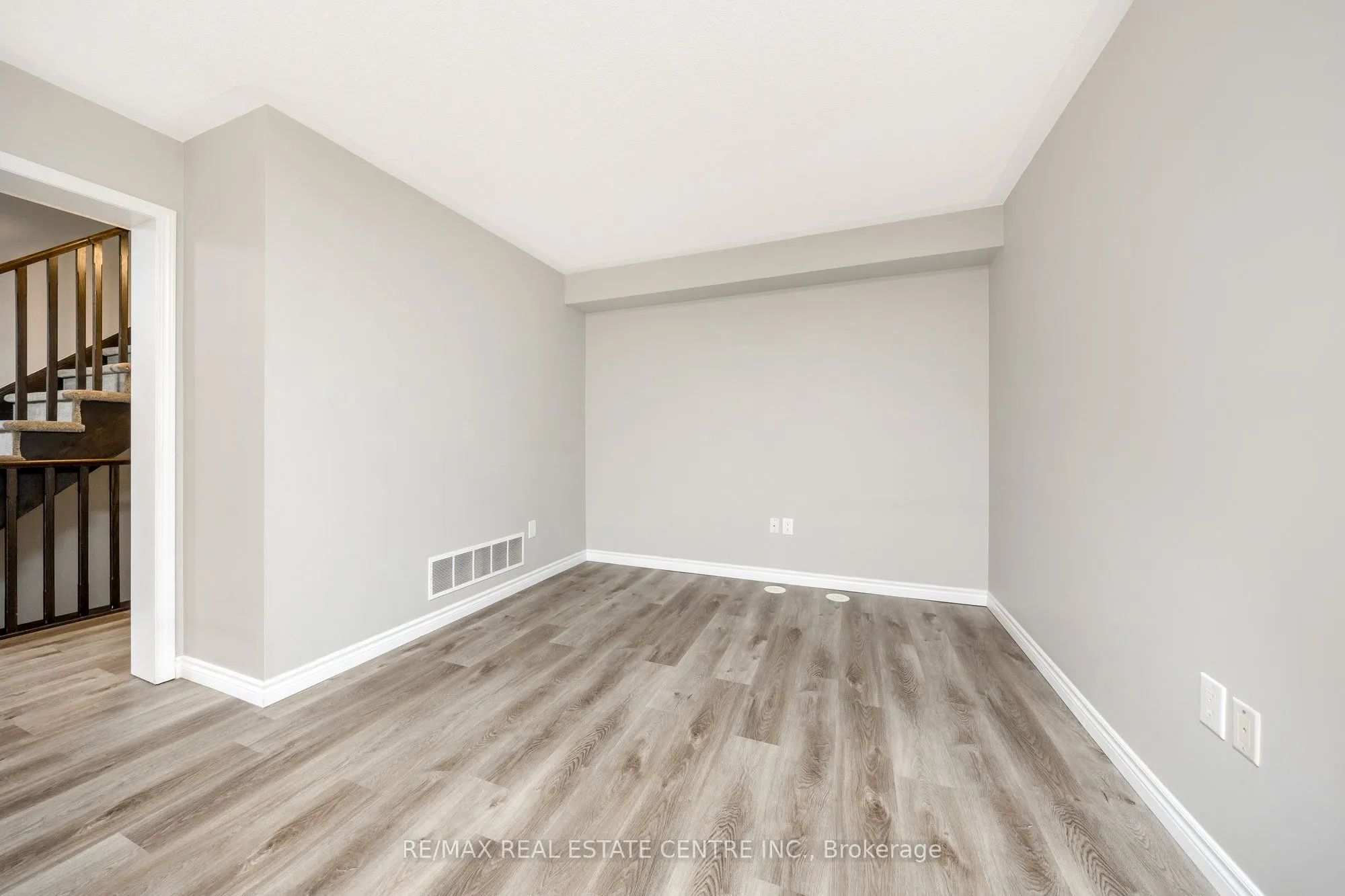 761 Challinor Terrace