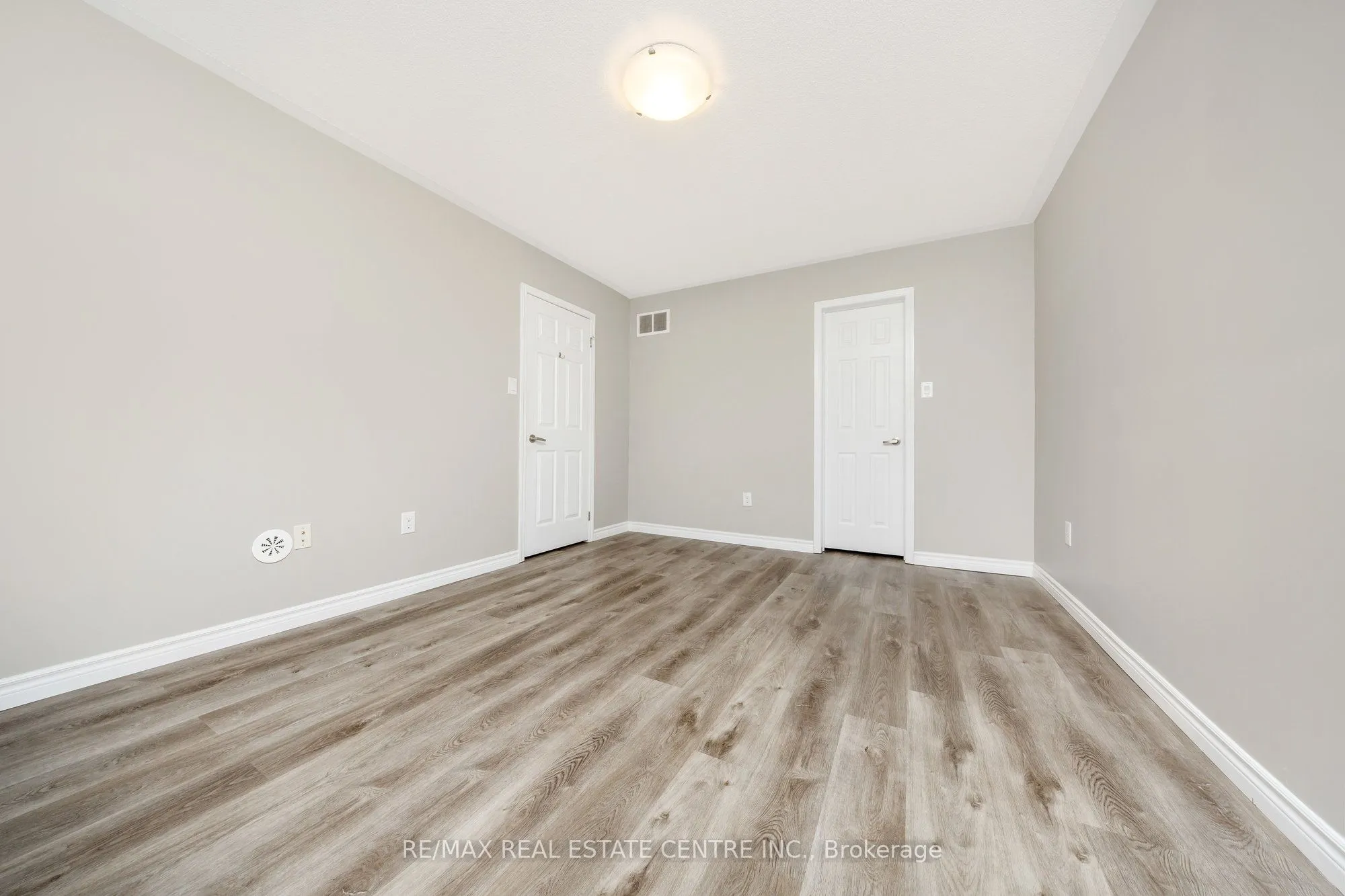 761 Challinor Terrace