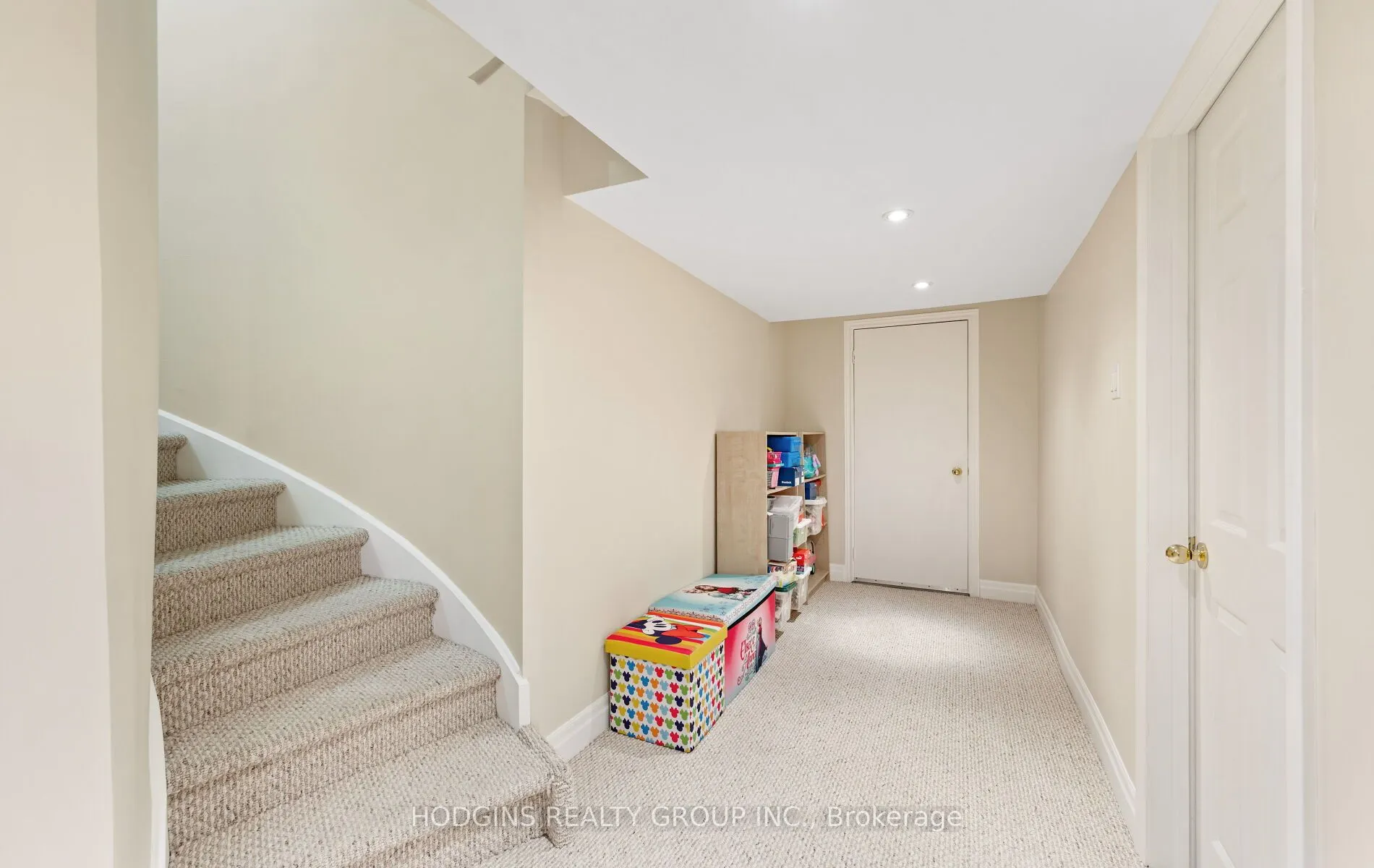 1376 Avon Drive