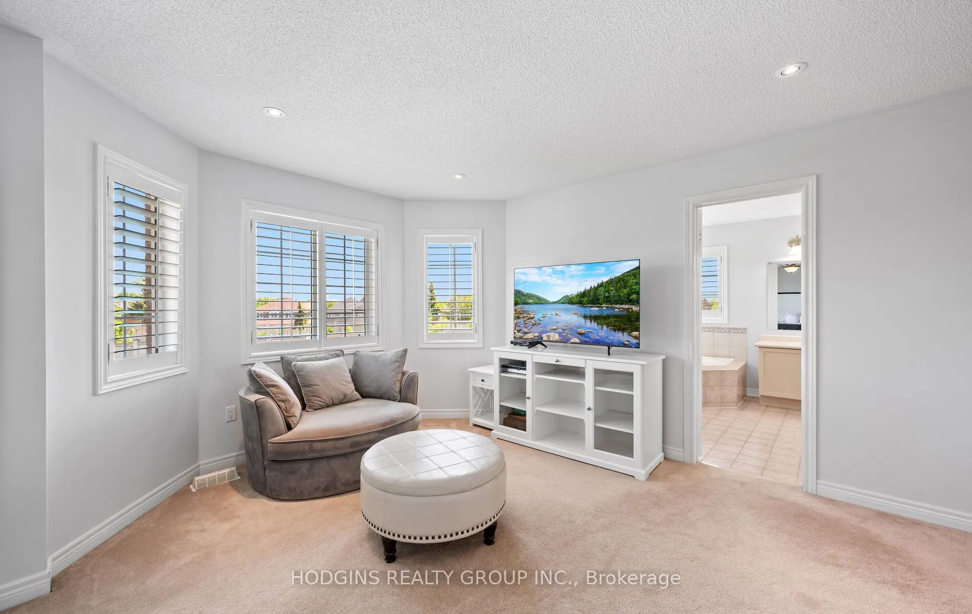 1376 Avon Drive