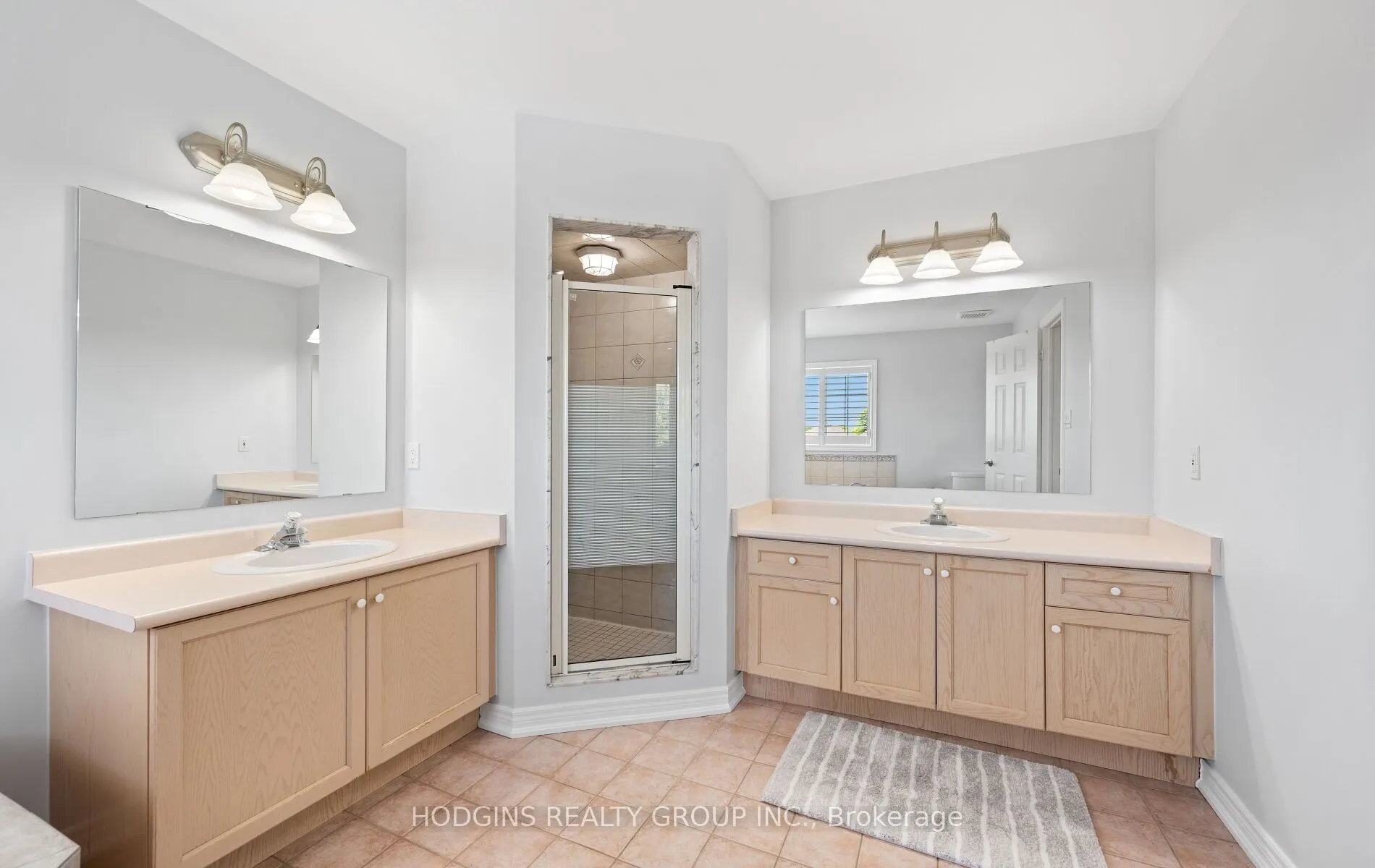 1376 Avon Drive