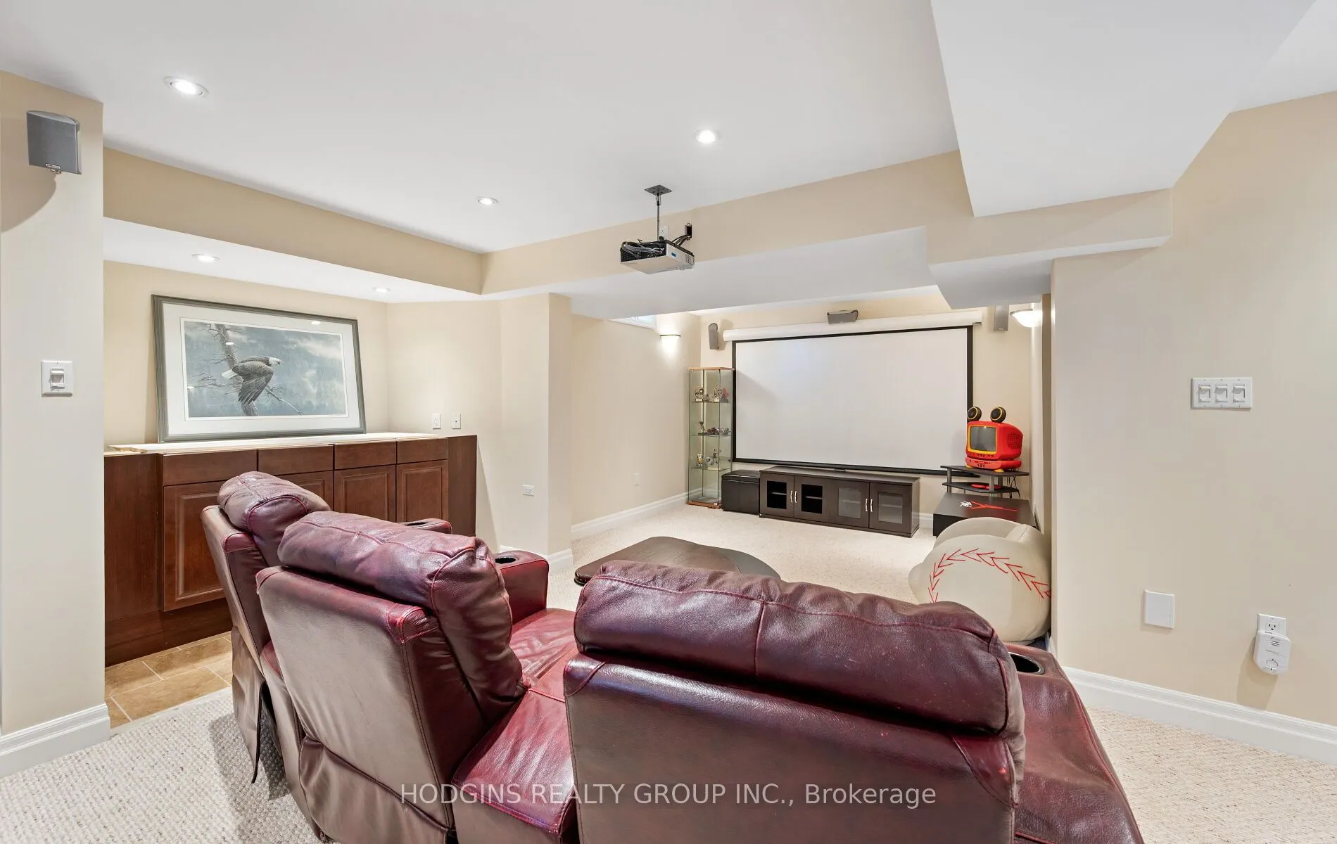 1376 Avon Drive