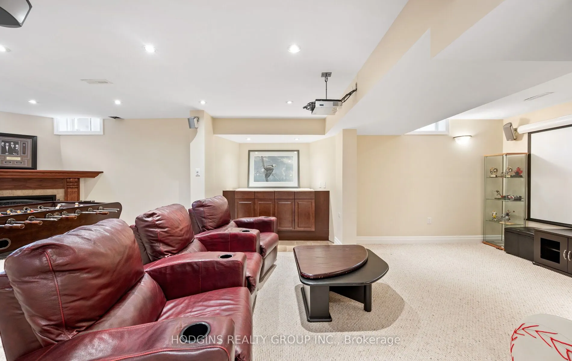 1376 Avon Drive