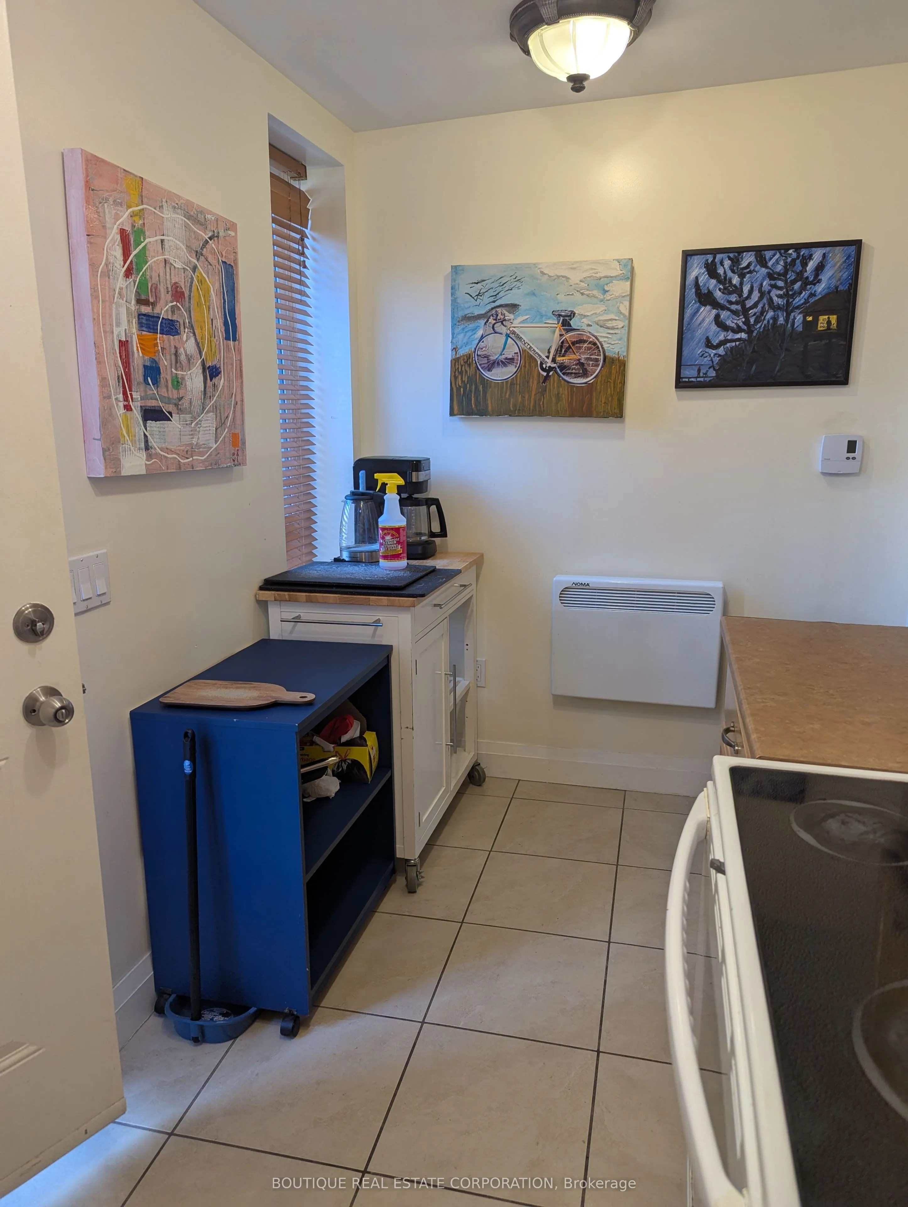 2222 Dundas Street W, #202
