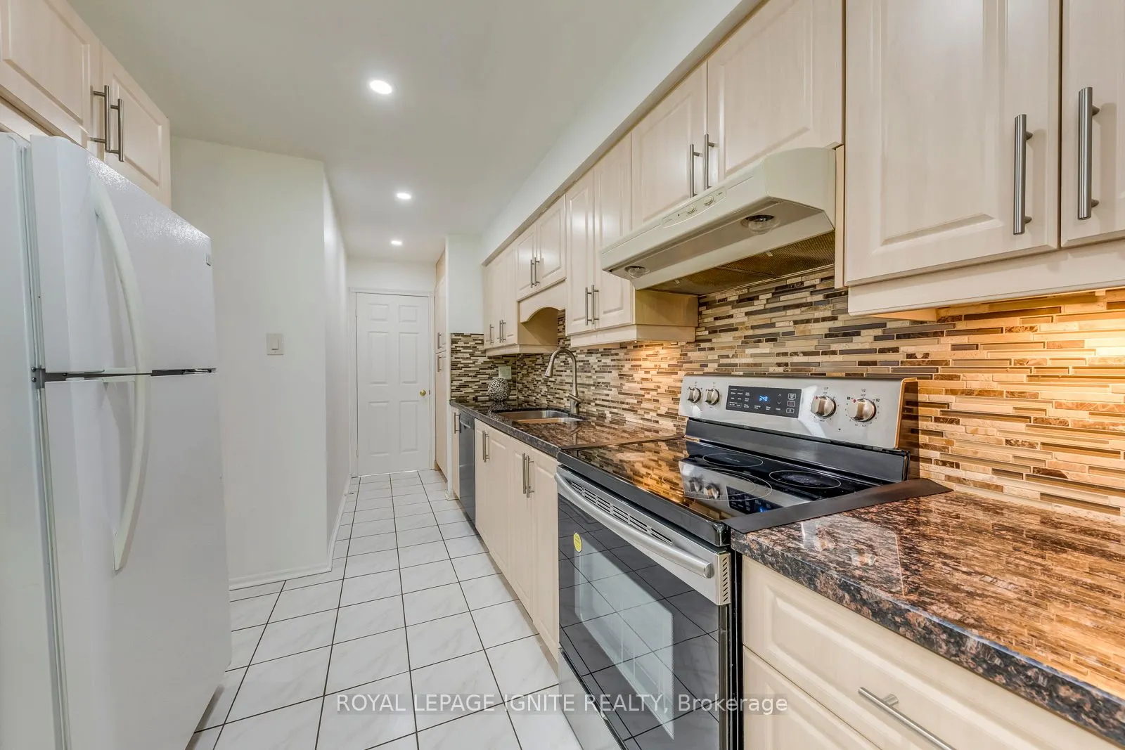4635 Regents Terrace, #66