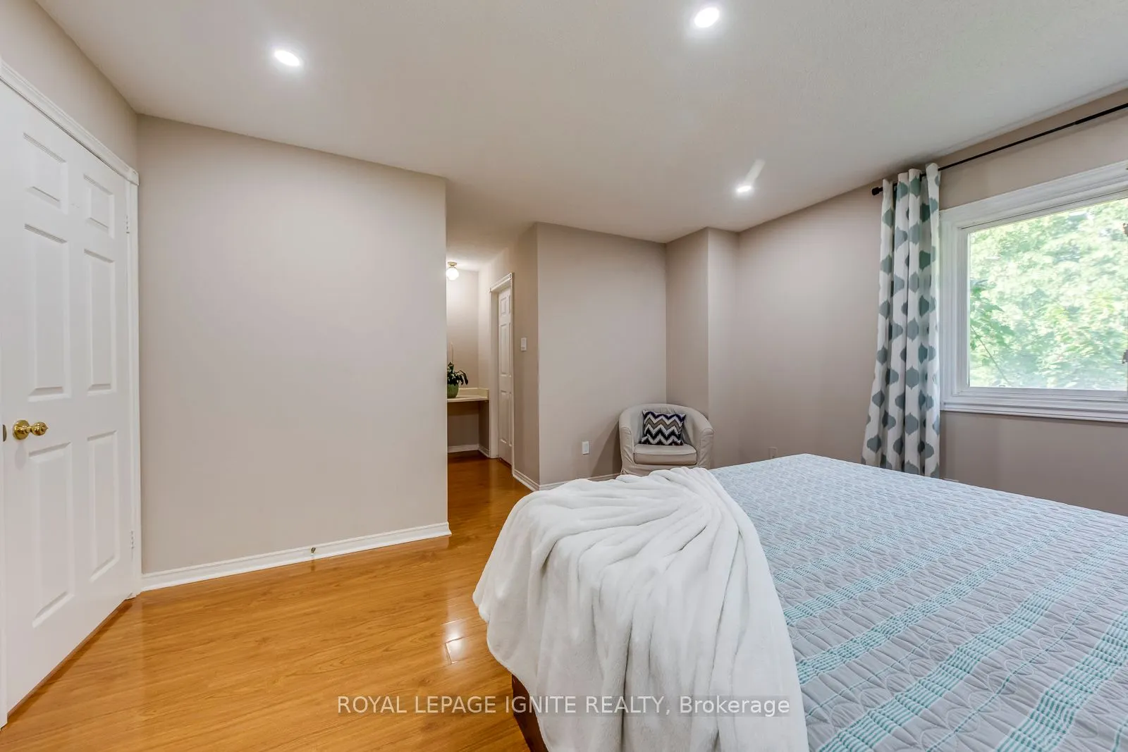 4635 Regents Terrace, #66