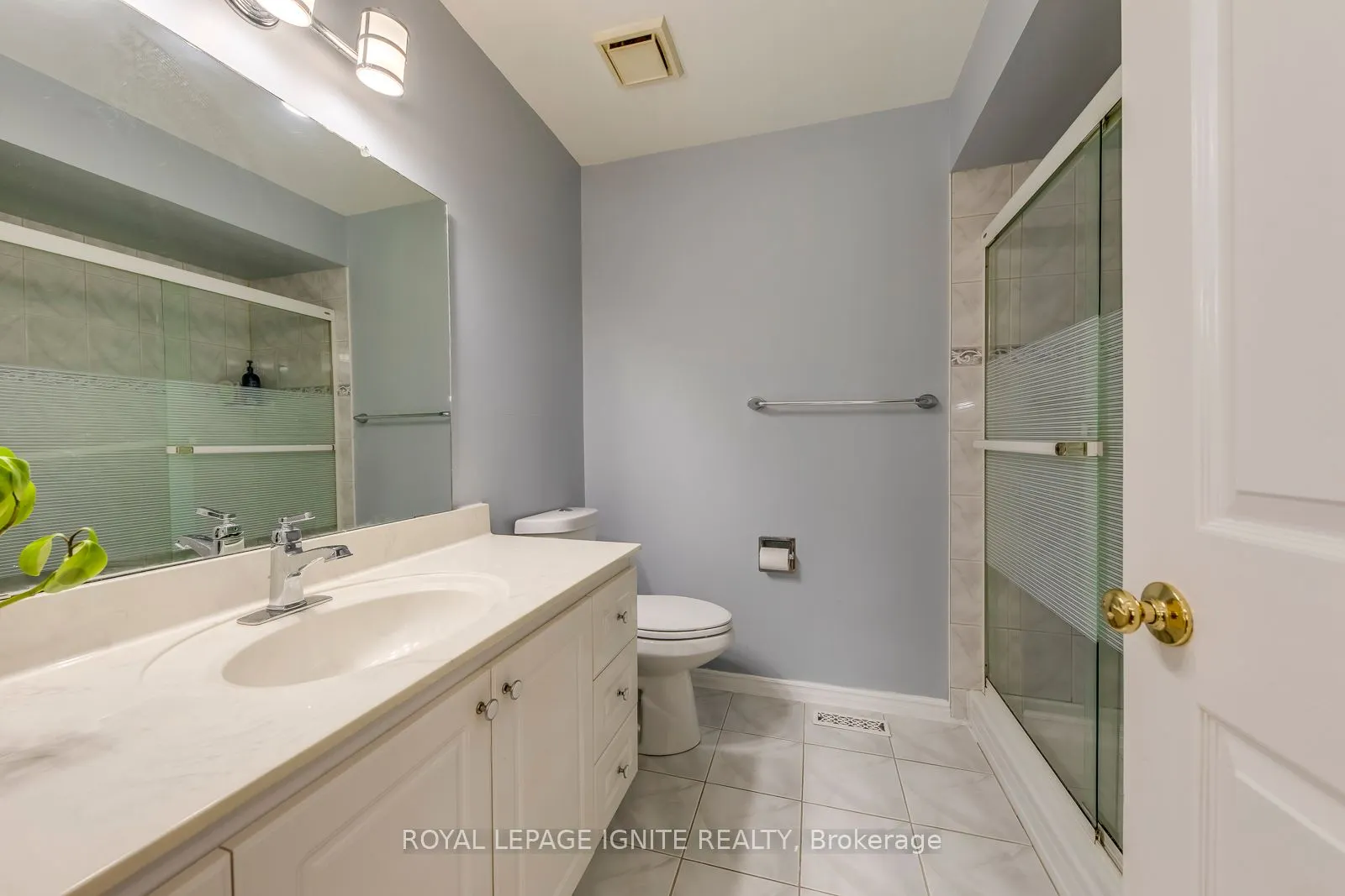 4635 Regents Terrace, #66