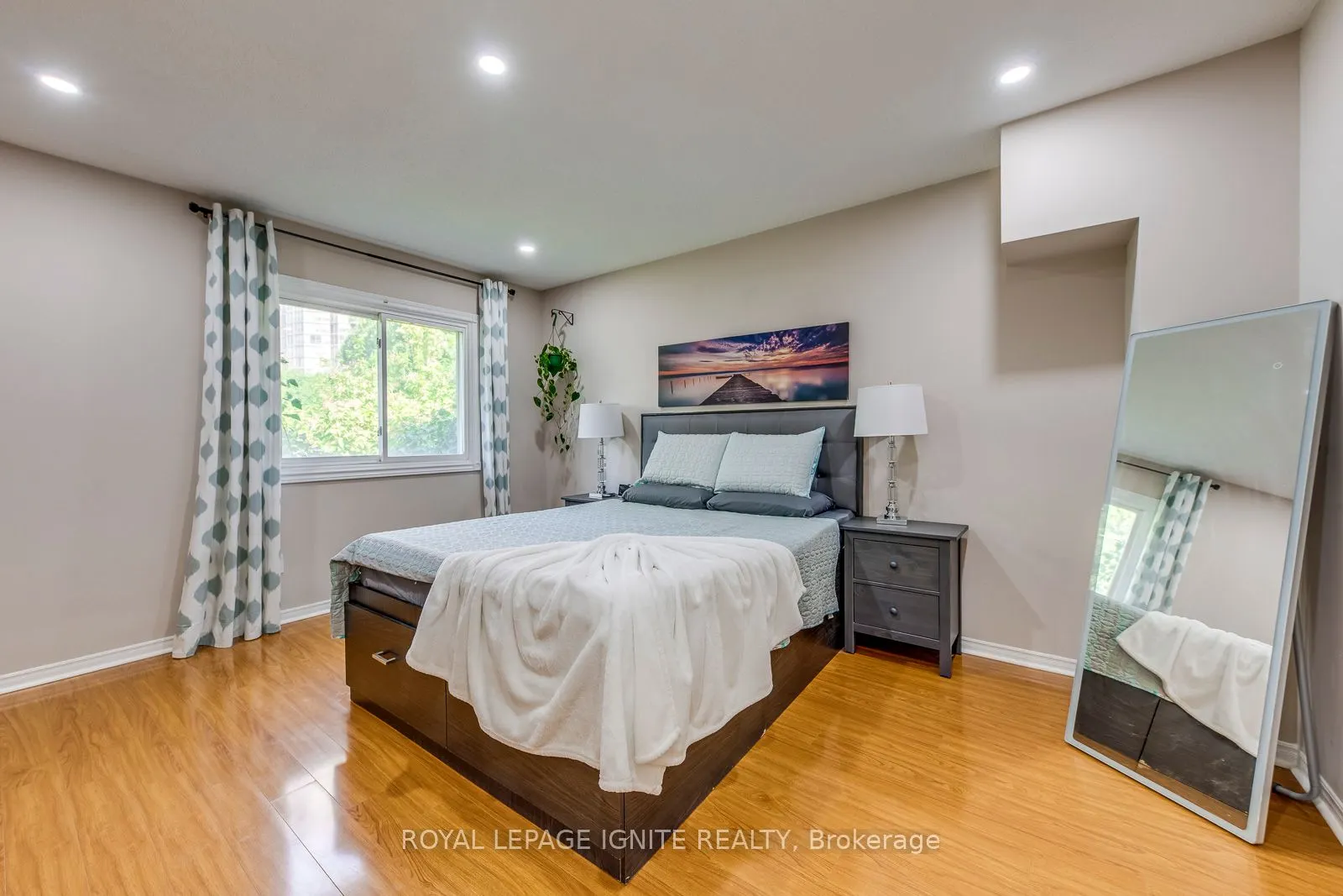 4635 Regents Terrace, #66