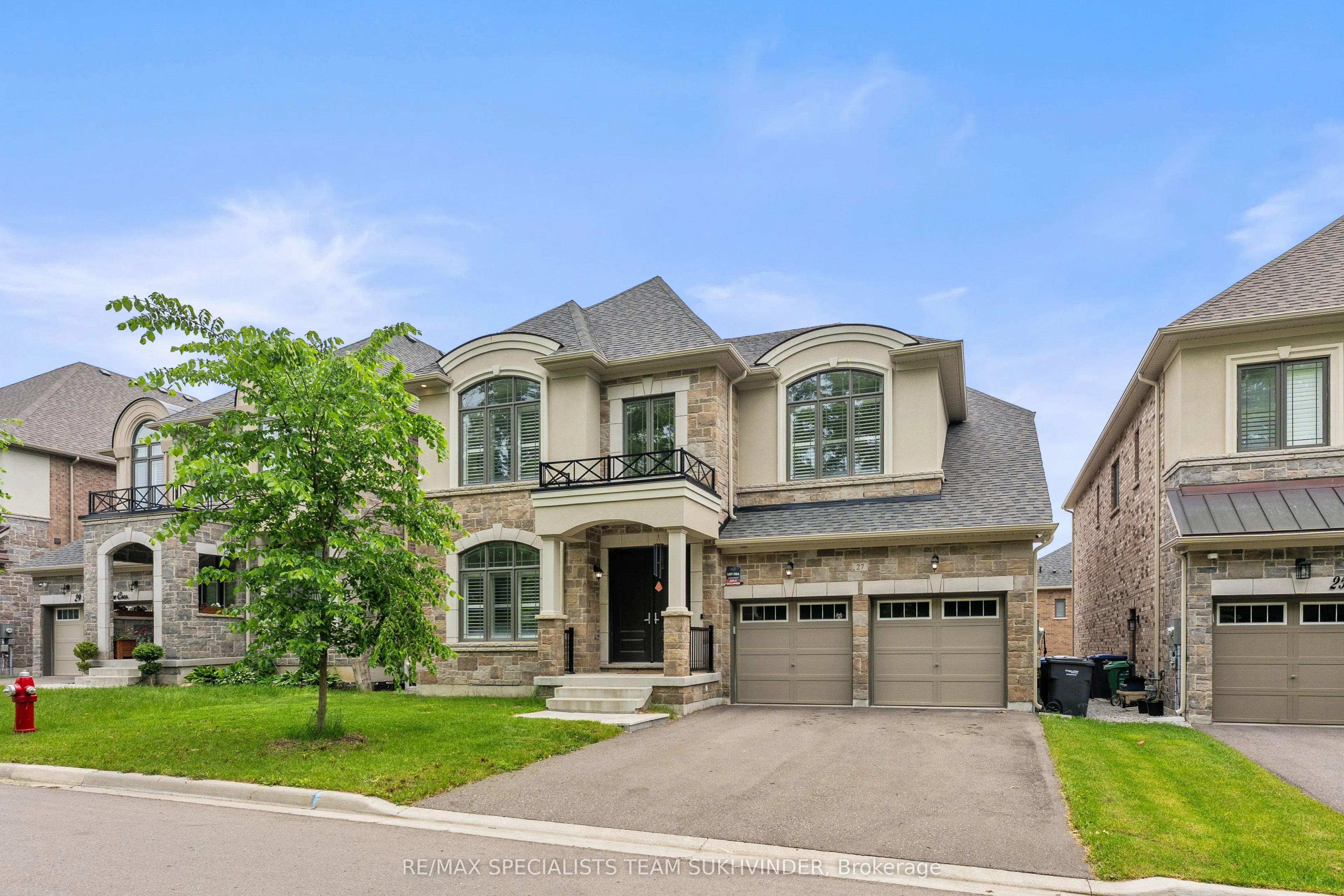 27 Daisy Meadow Crescent