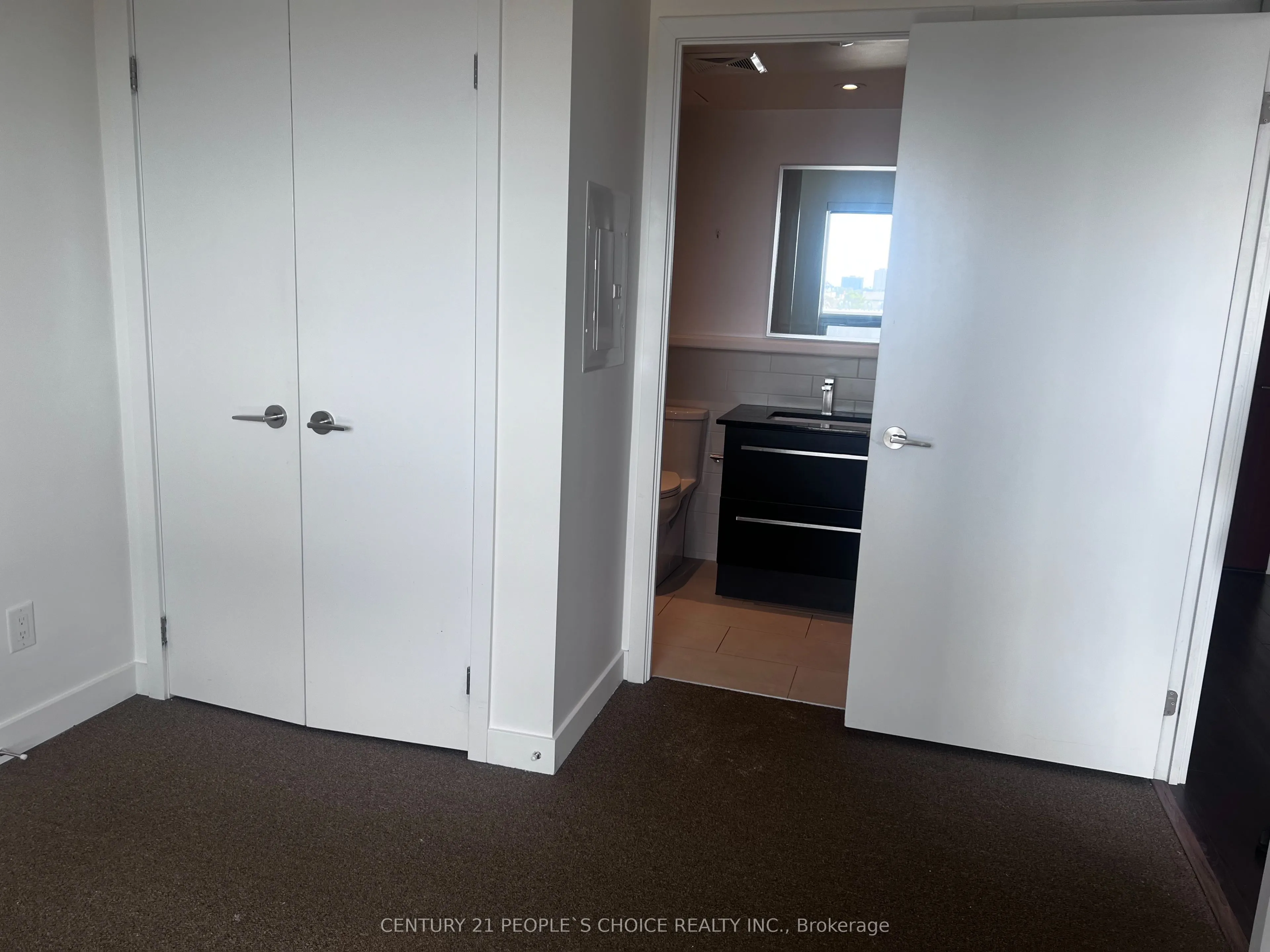 160 Flemington Road, #1004