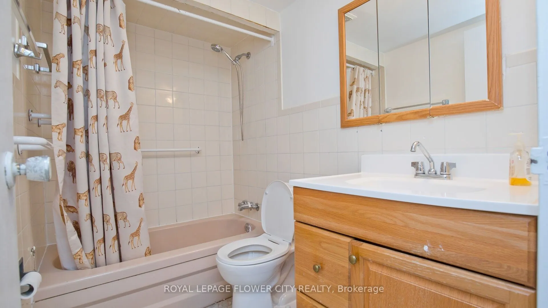 345 Driftwood Avenue, #207