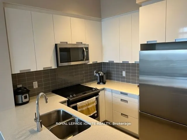 5033 Four Springs Avenue, #1618