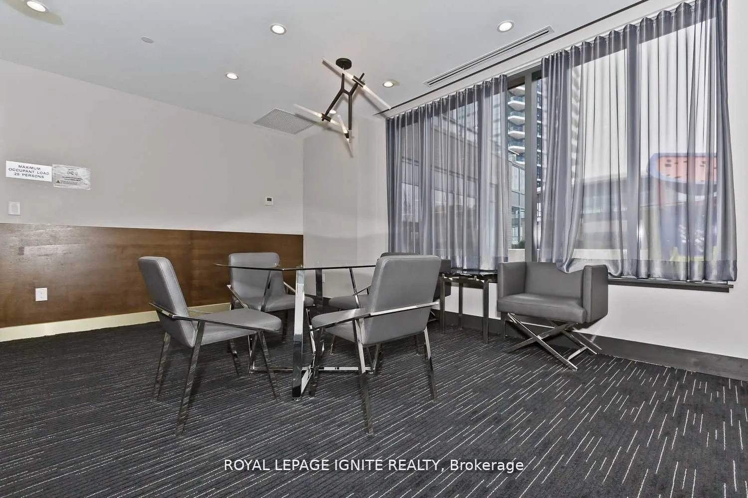 5033 Four Springs Avenue, #1618