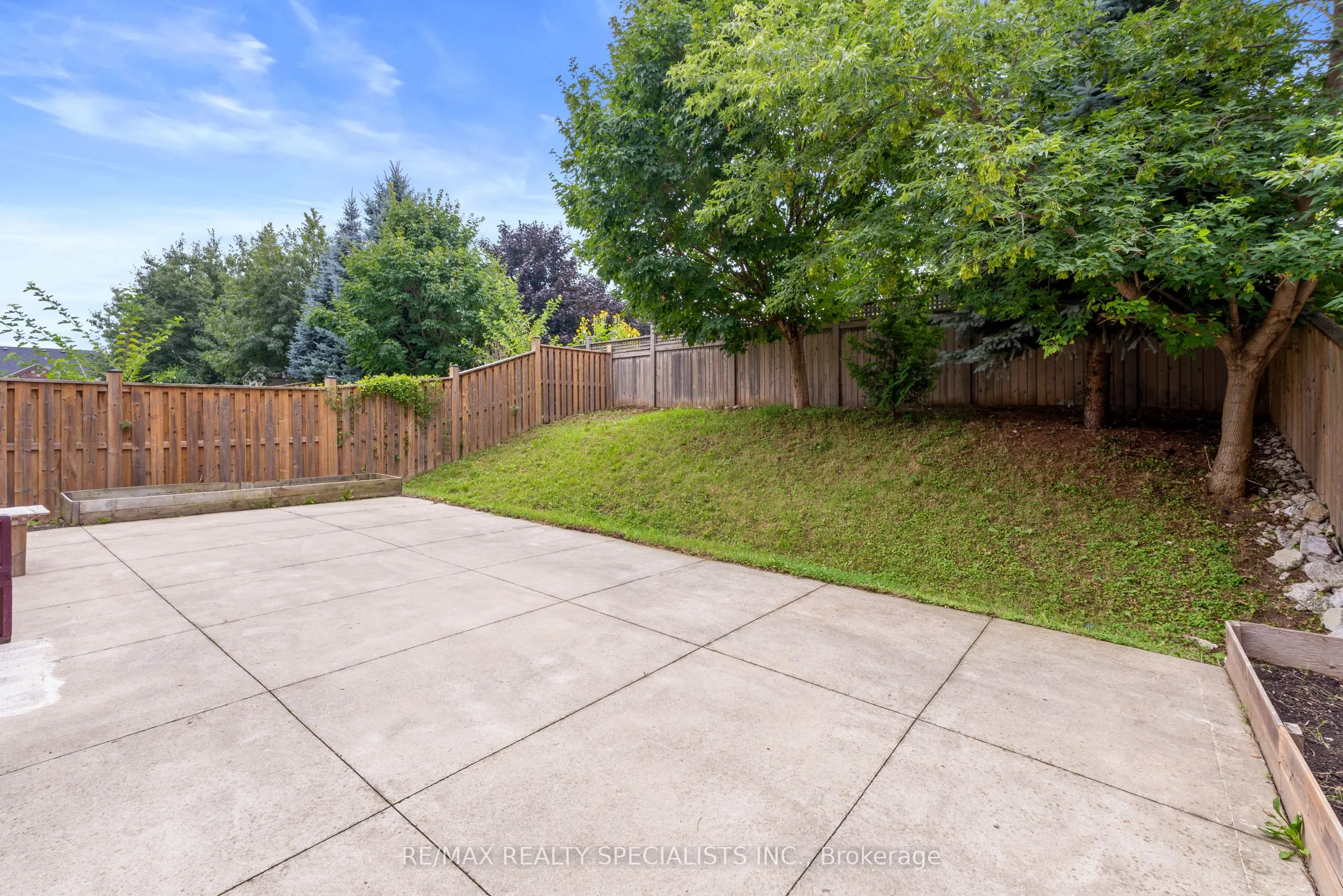 38 Stephanie Avenue
