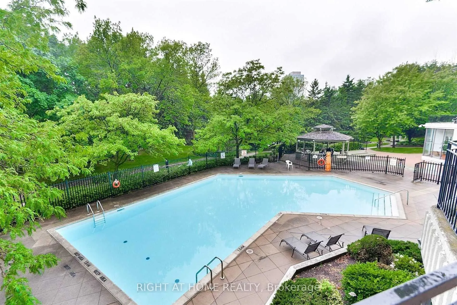 8 Lisa Street, #1803