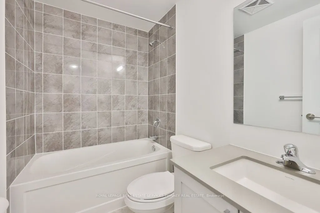 1063 Douglas Mccurdy Common, #1207