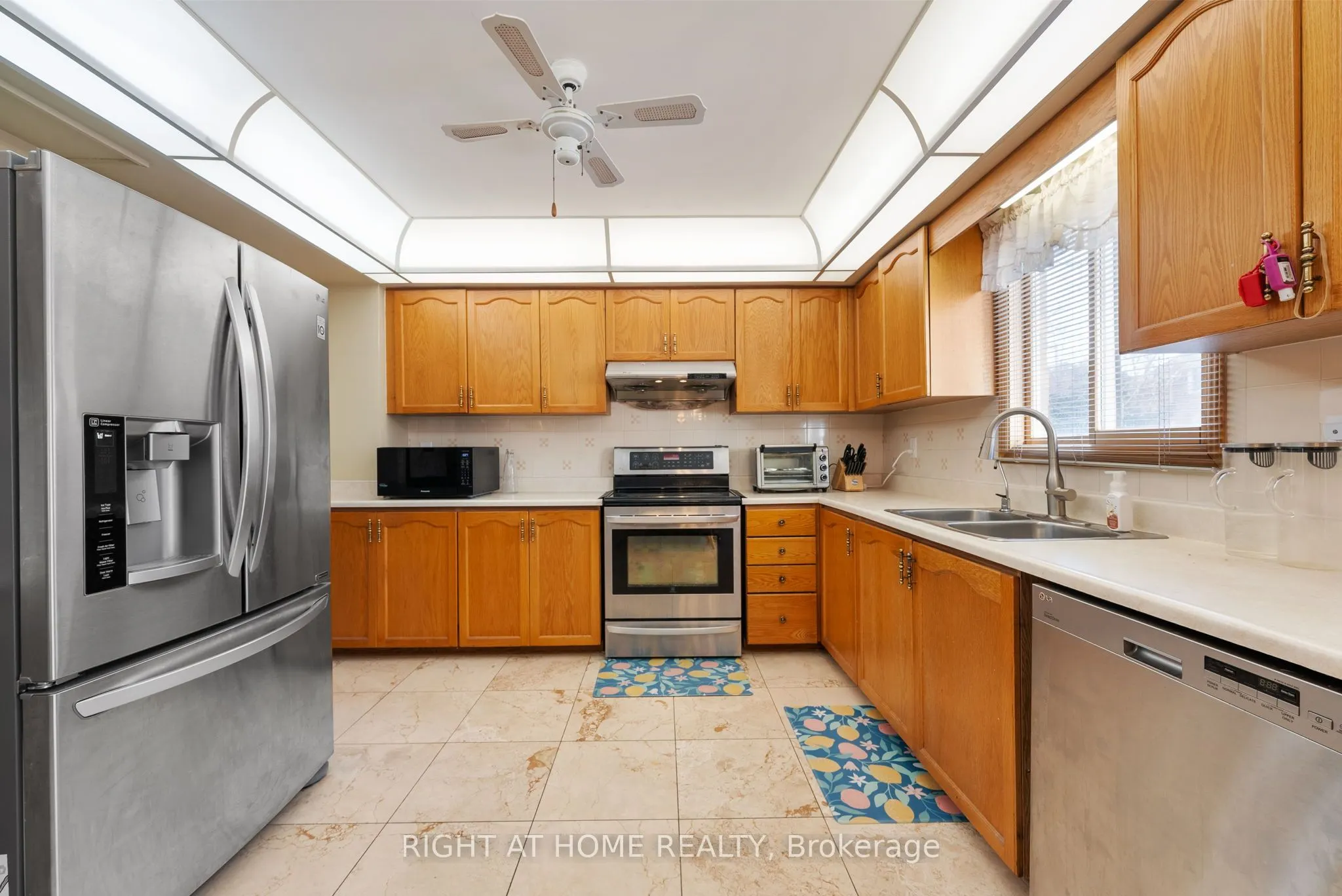 5676 Brightpool Crescent