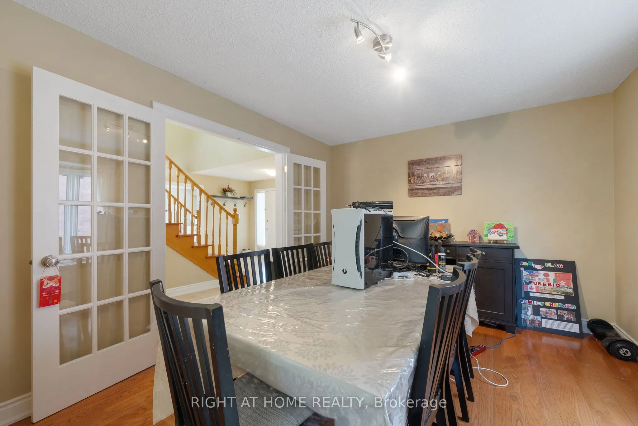 5676 Brightpool Crescent