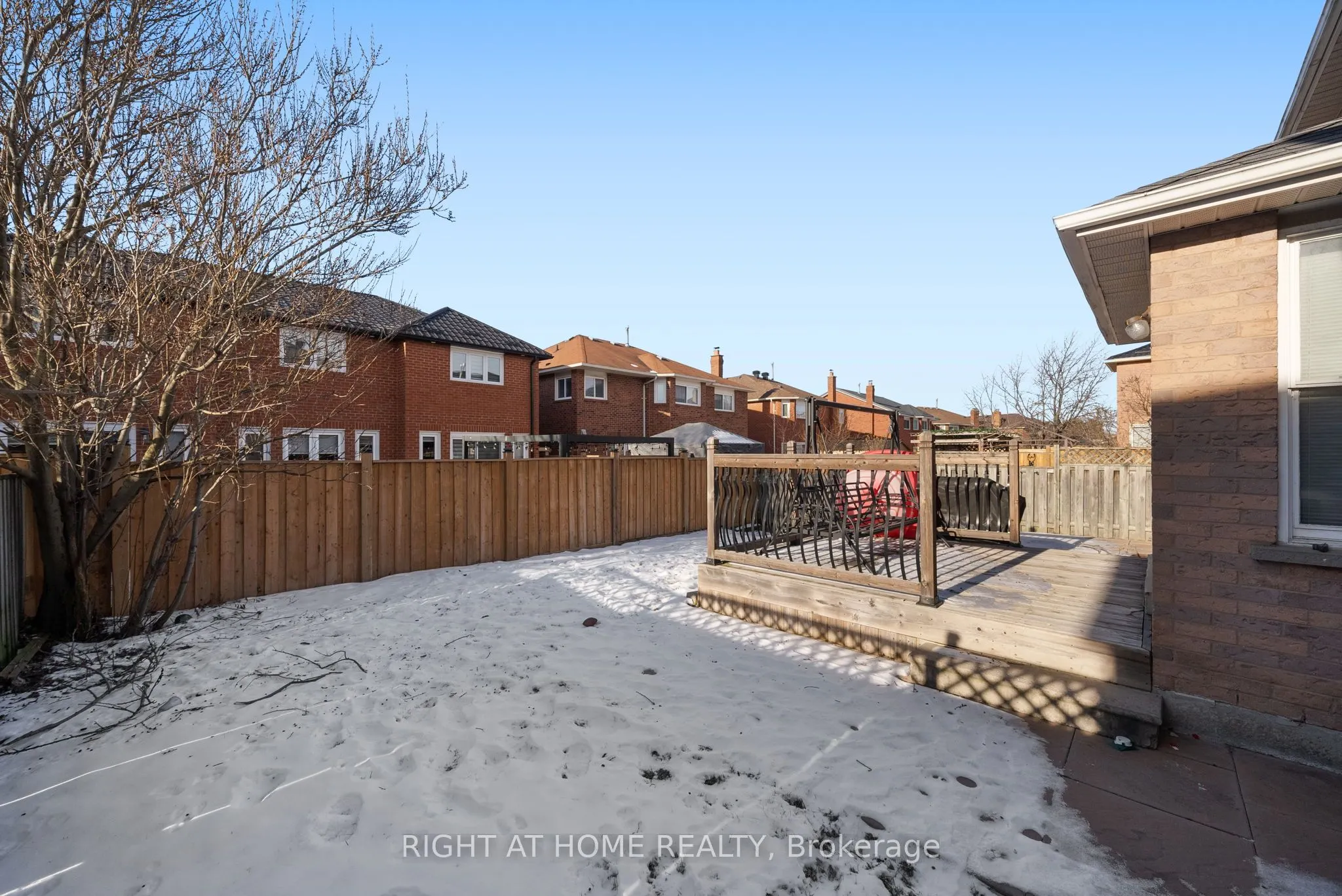 5676 Brightpool Crescent